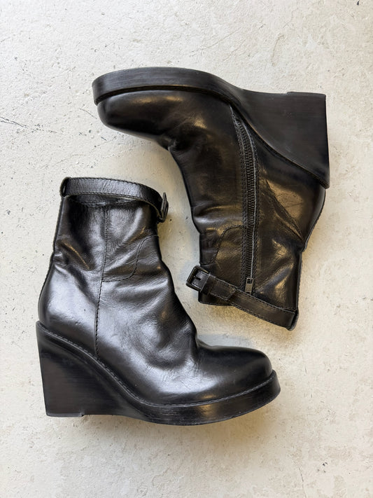 Ann Demeulemeester FW09 Calf Leather Wedge Boots (36.5)