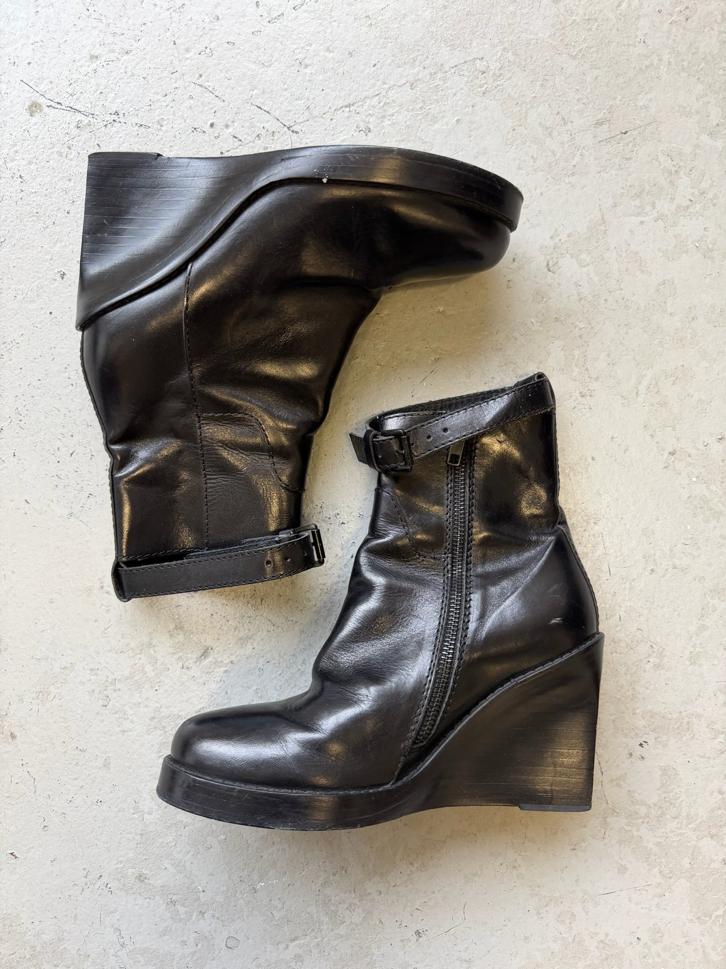 Ann Demeulemeester FW09 Calf Leather Wedge Boots (36.5)