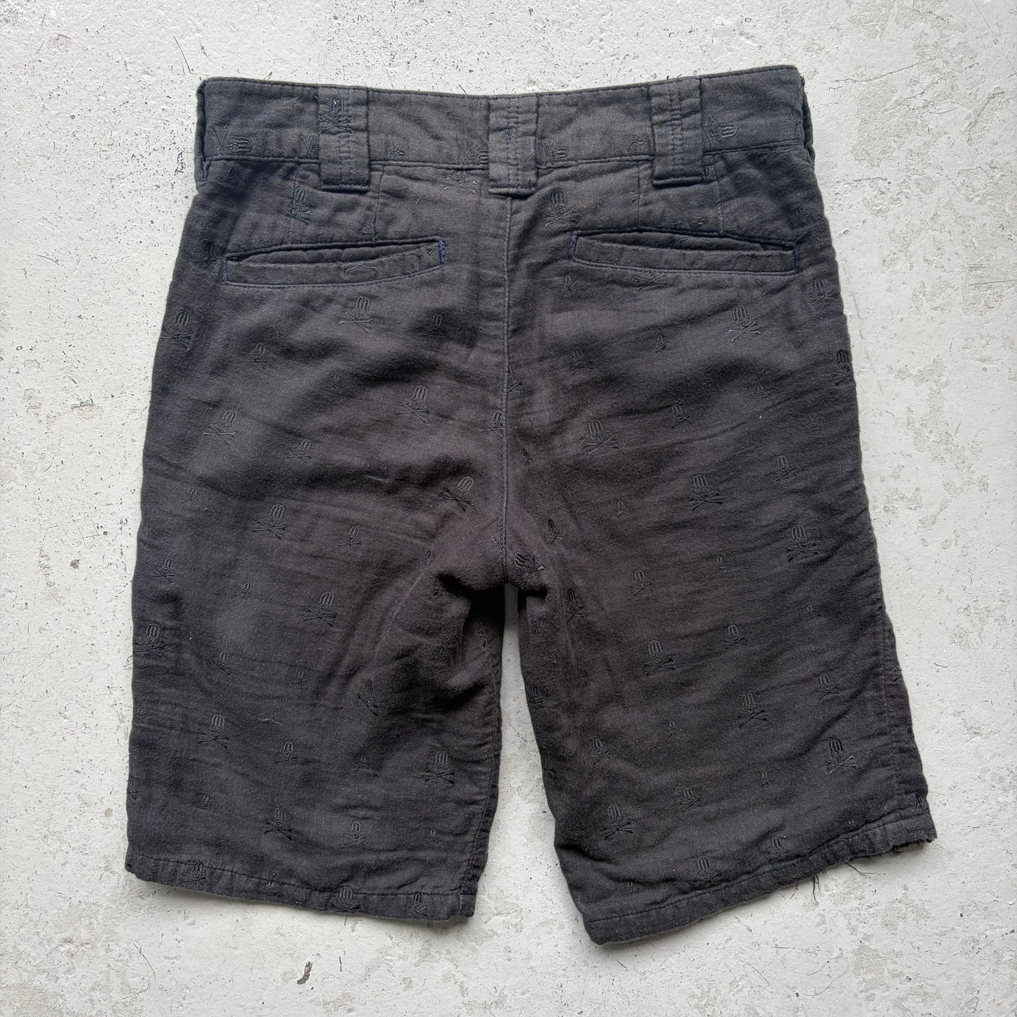Roen Skull Print Distressed Shorts (30)