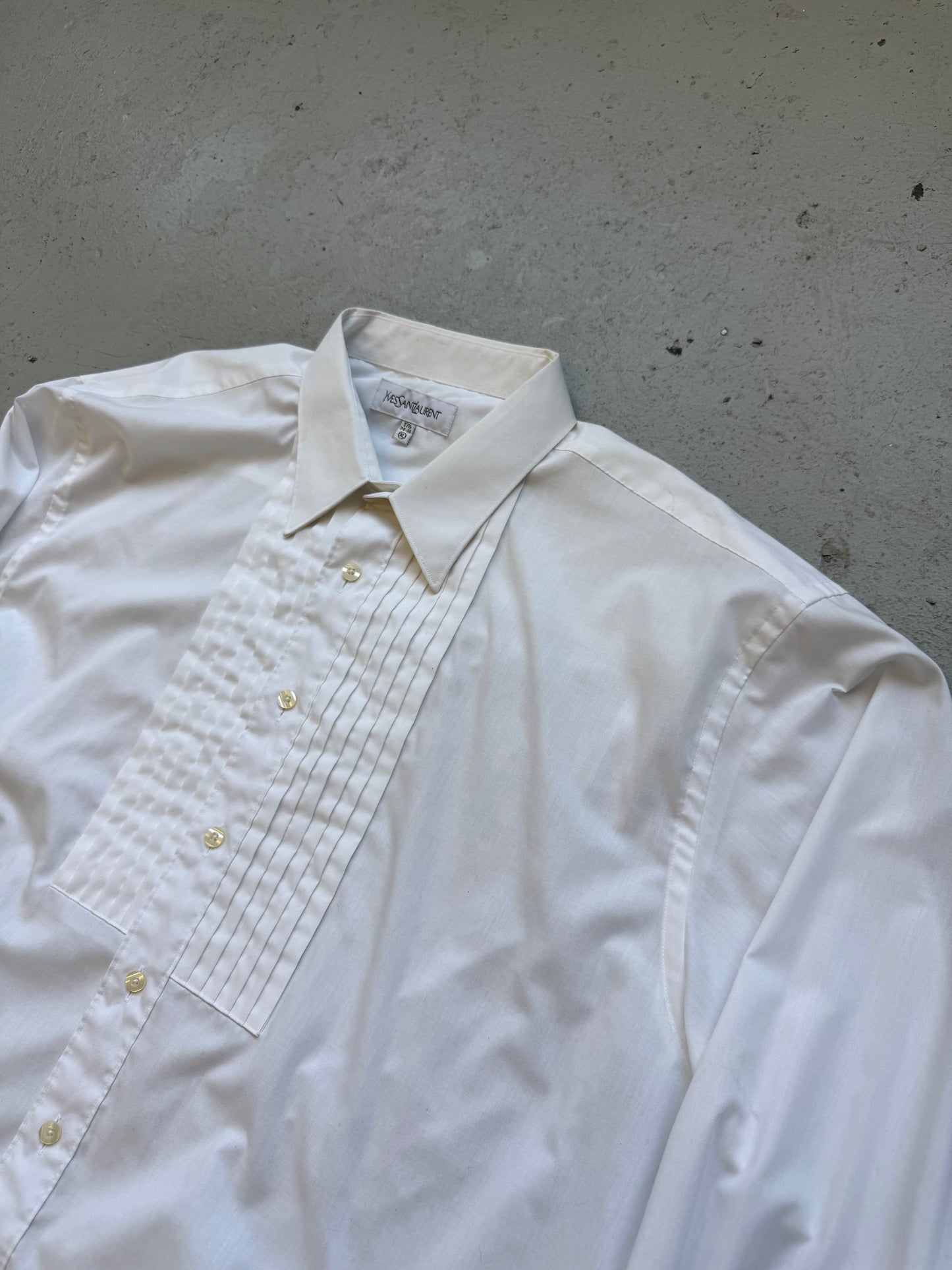Yves Saint Laurent White Button Up (XL)
