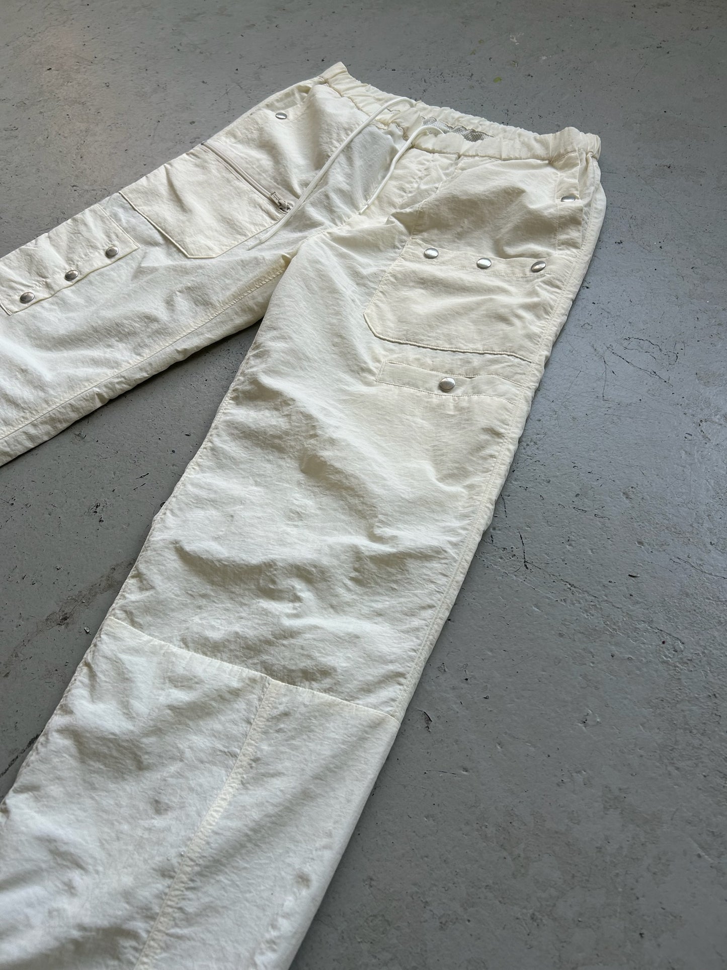 Undercover Off White Cargo Pants (3)