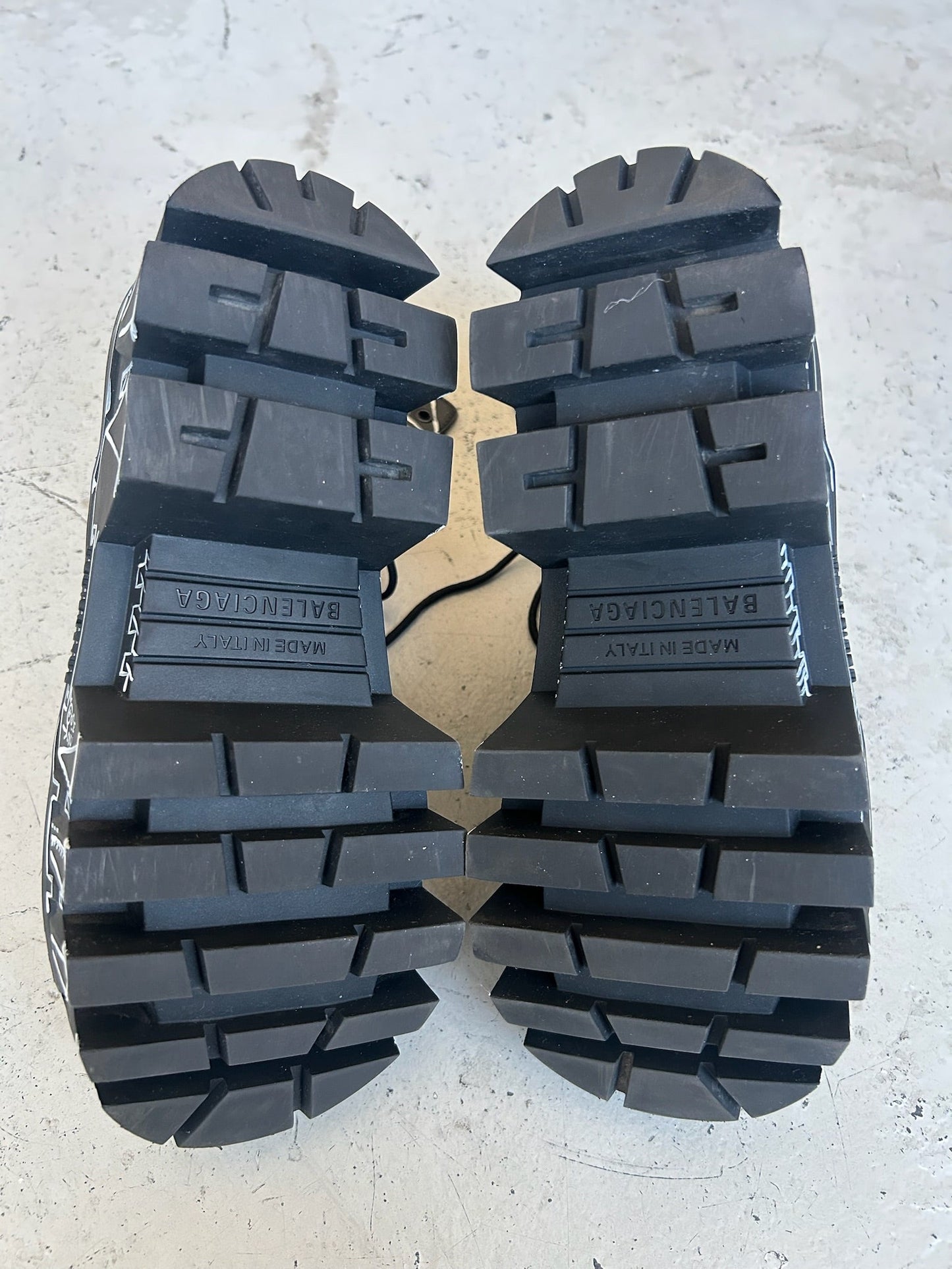 Balenciaga Grafiti Bulldozer Boots (41)