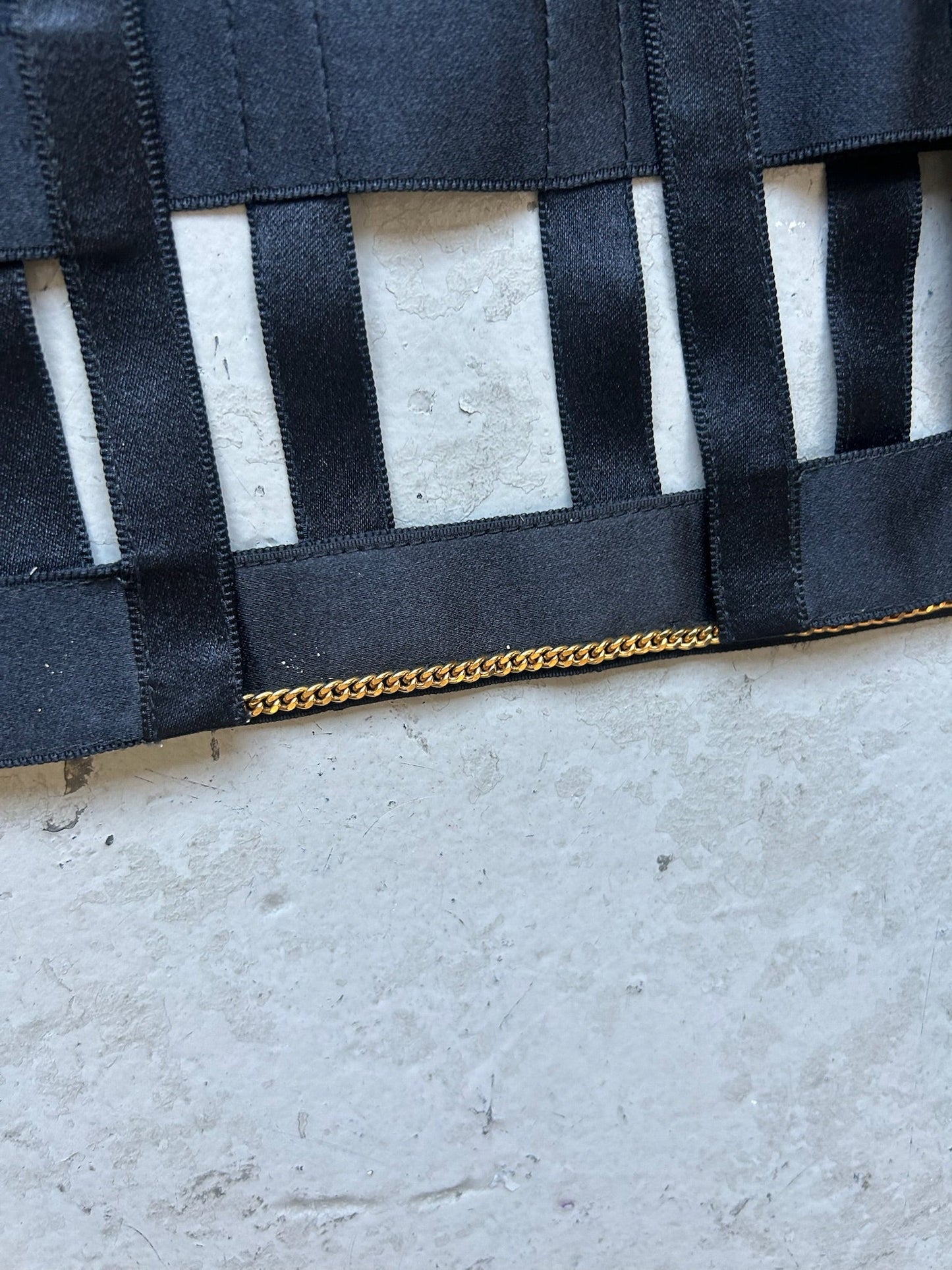 Chanel Boutique 1980's Collection 29 Black Cage Coat (40)
