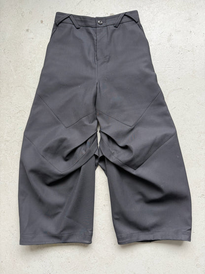 Pet Tree Kor Black Pleated Trousers (52)