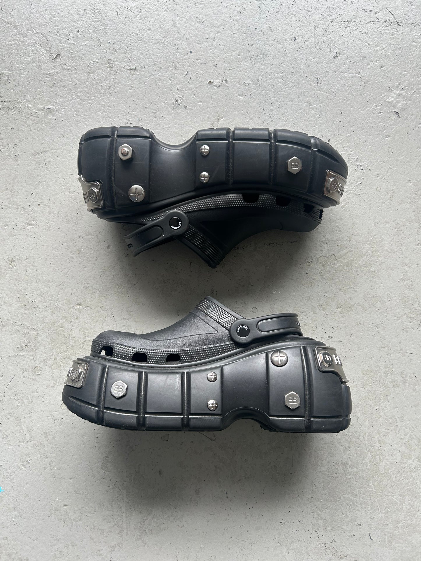 Balenciaga Hardcrocs (44)