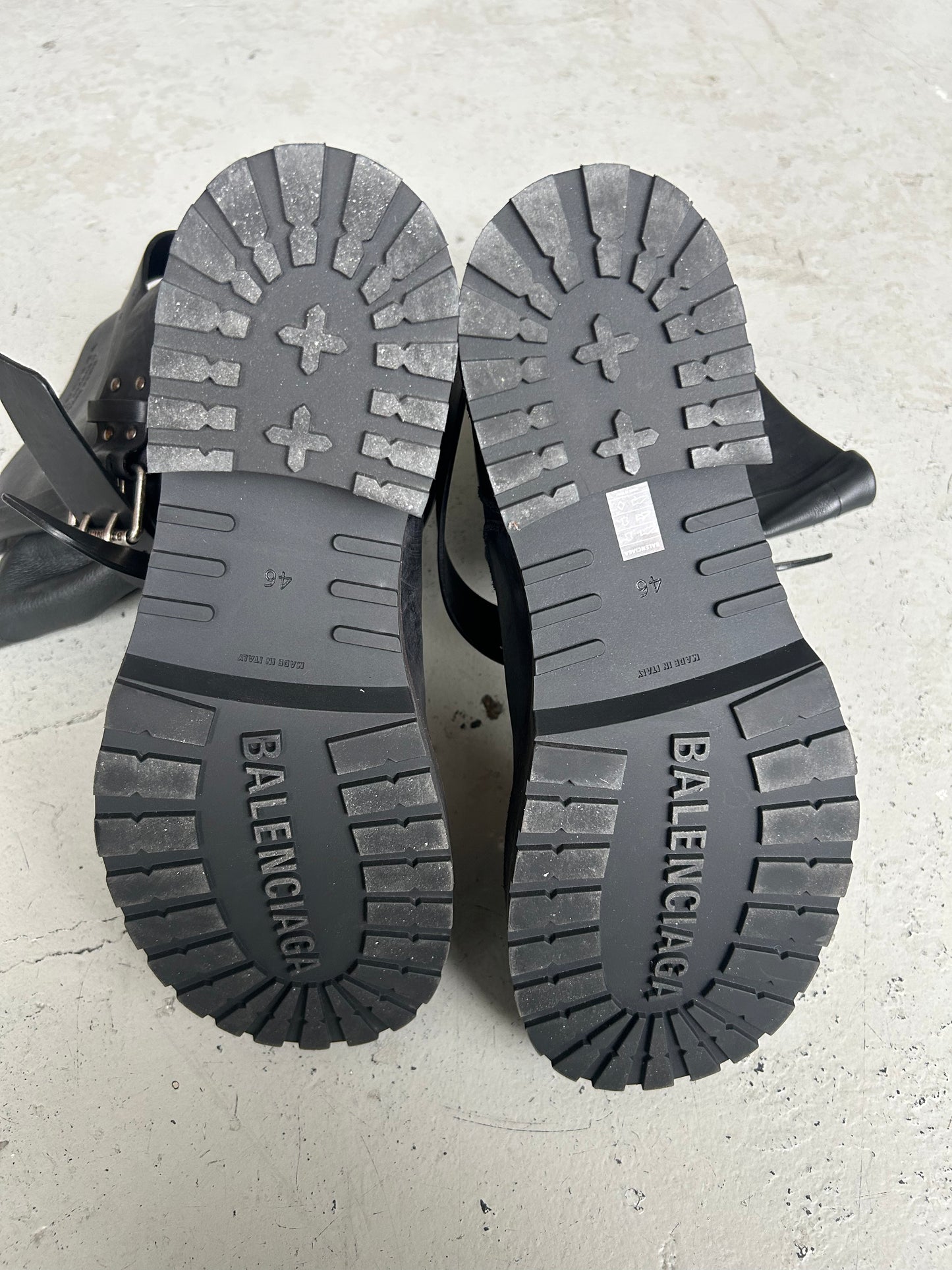 Balenciaga Venom Runway High Boots (46)