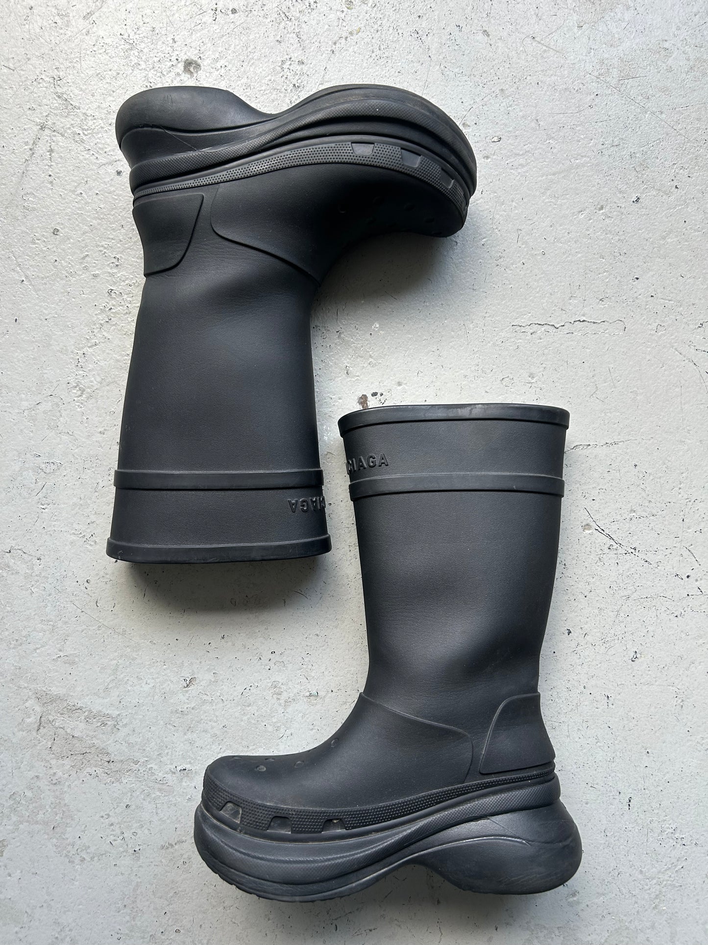 Balencaiga Black Crocs (45)