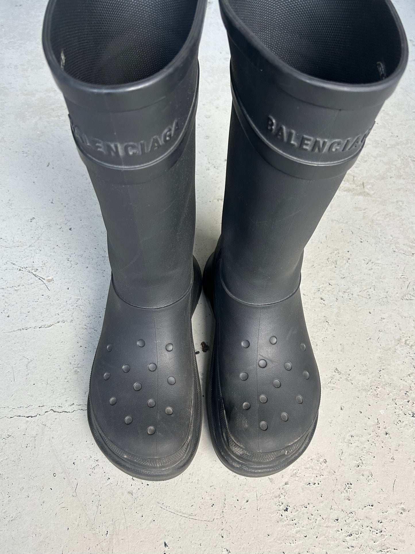 Balencaiga Black Crocs (45)