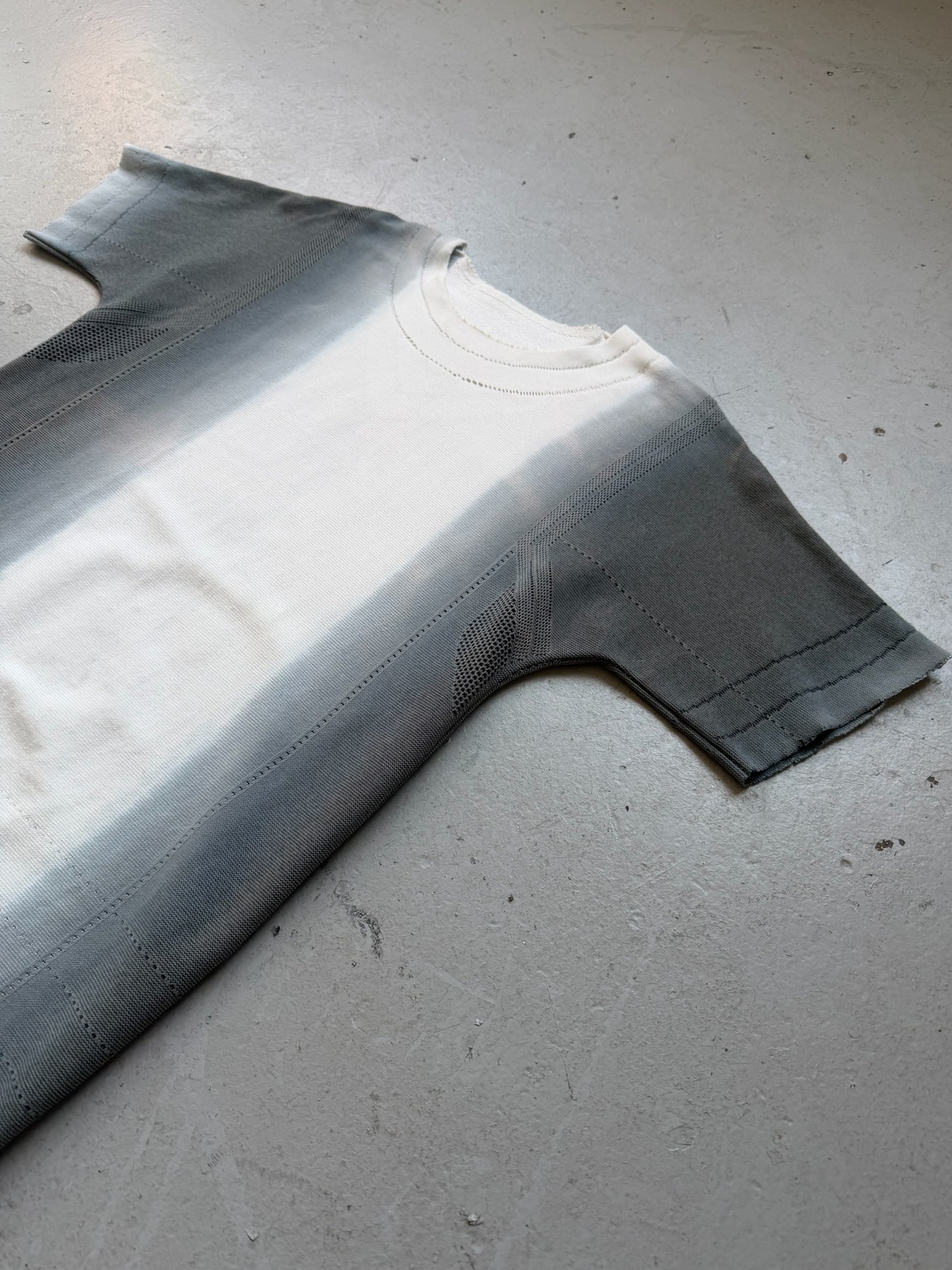 Issey Miyake Gradient Short Sleeve (L)