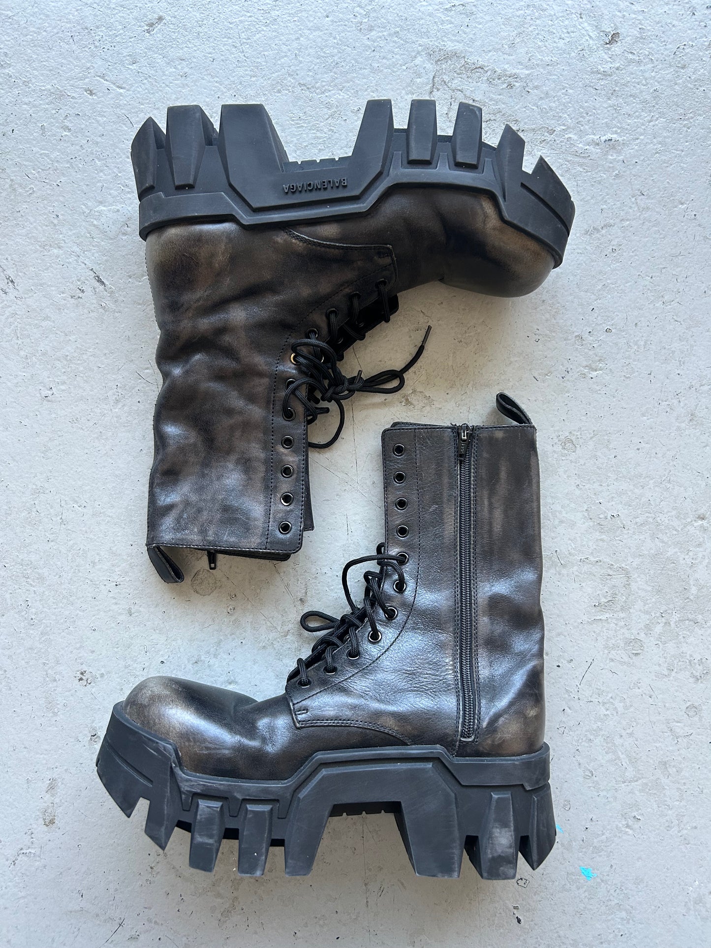 Balenciaga Bulldozer Boots (42)