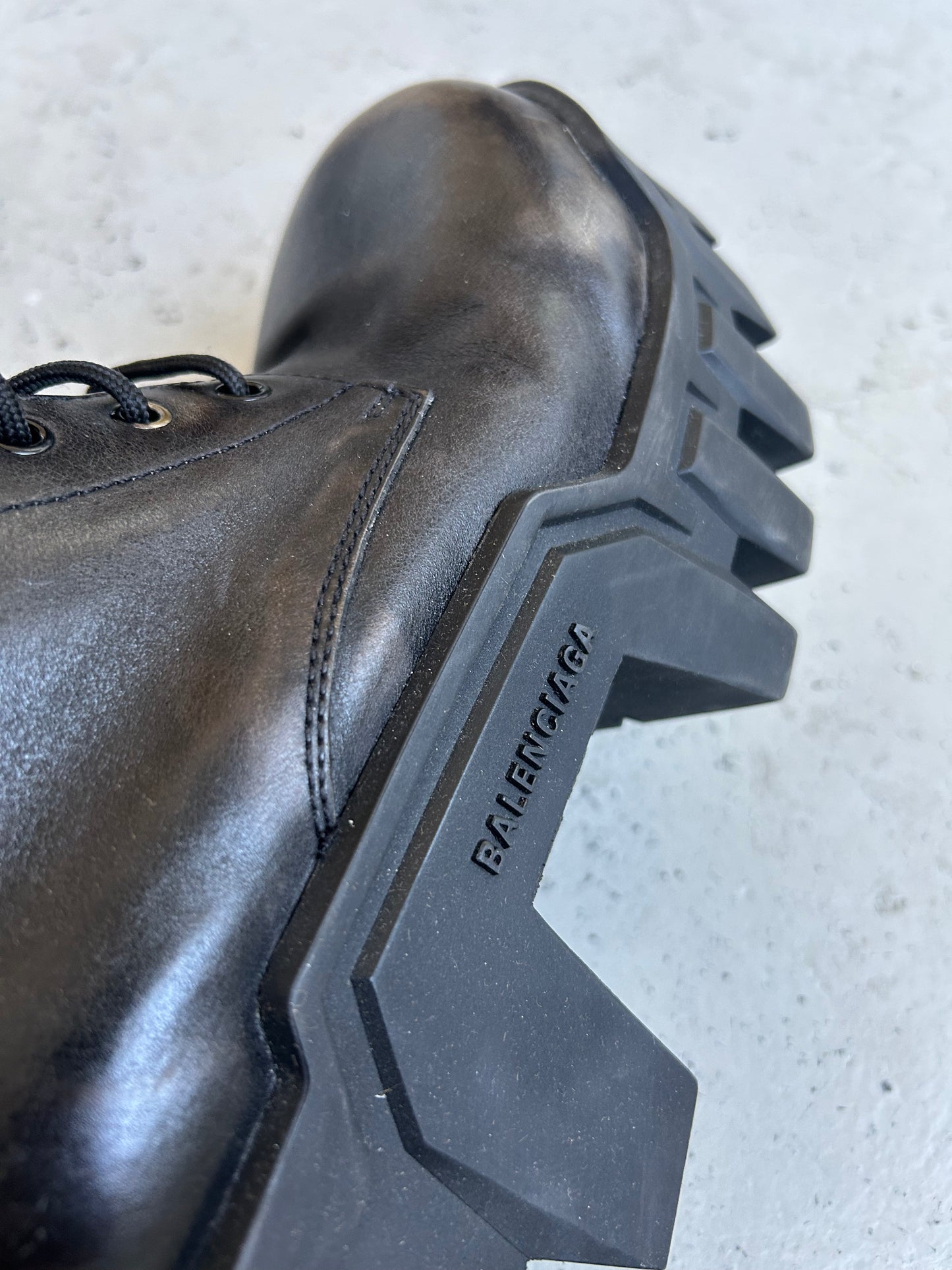 Balenciaga Bulldozer Boots (42)