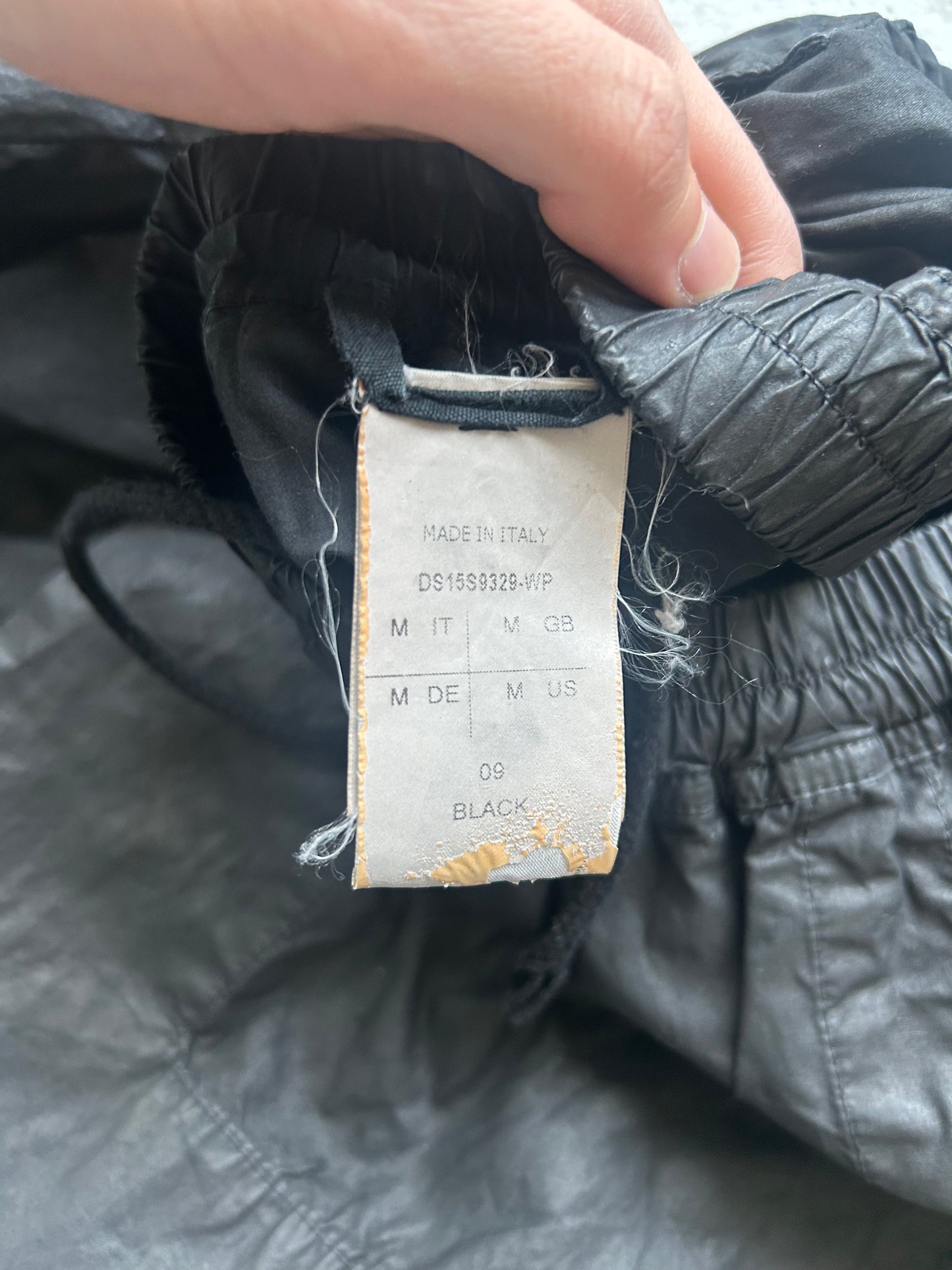 Rick Owens DRKSDW Black Waxed Shorts (M)