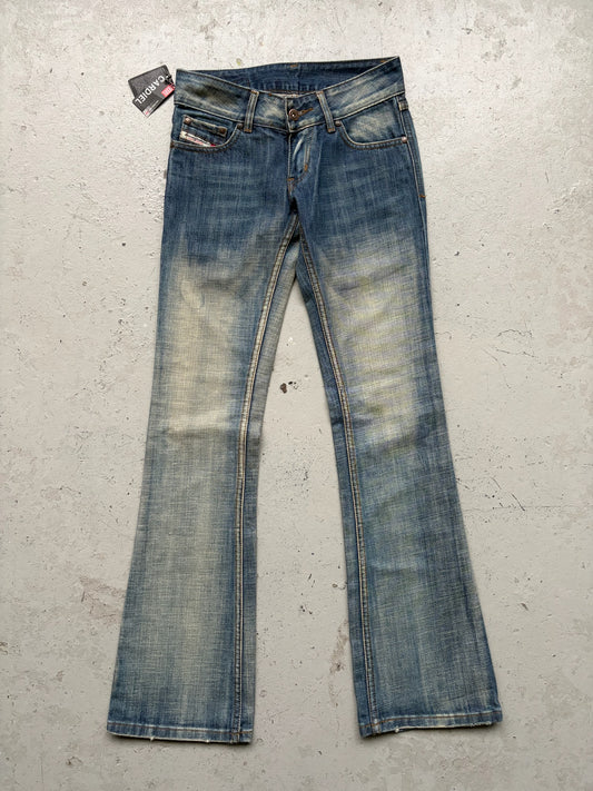 Diesel Light Wash Denim (27)