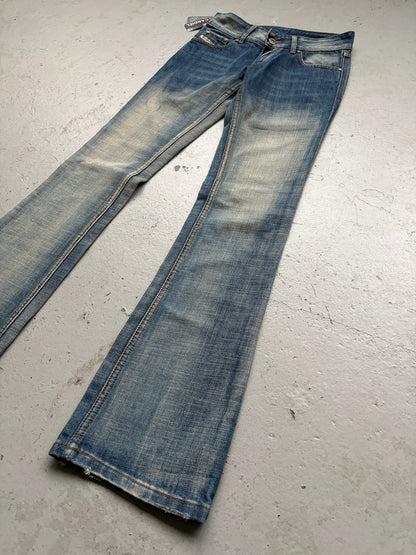 Diesel Light Wash Denim (27)