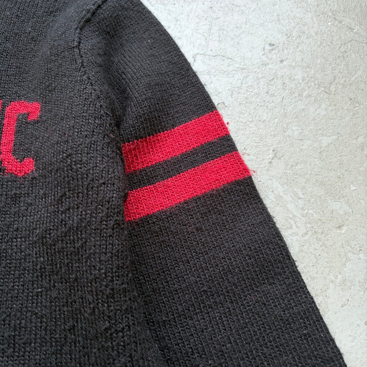 Hysteric Glamour Spellout Sweater  (L)