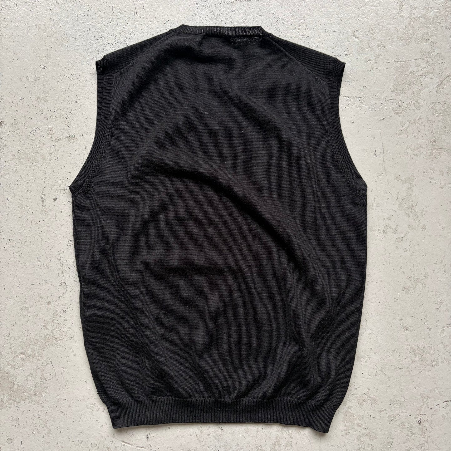 Prada Black Wool Sleeveless V Neck Sweater (48)