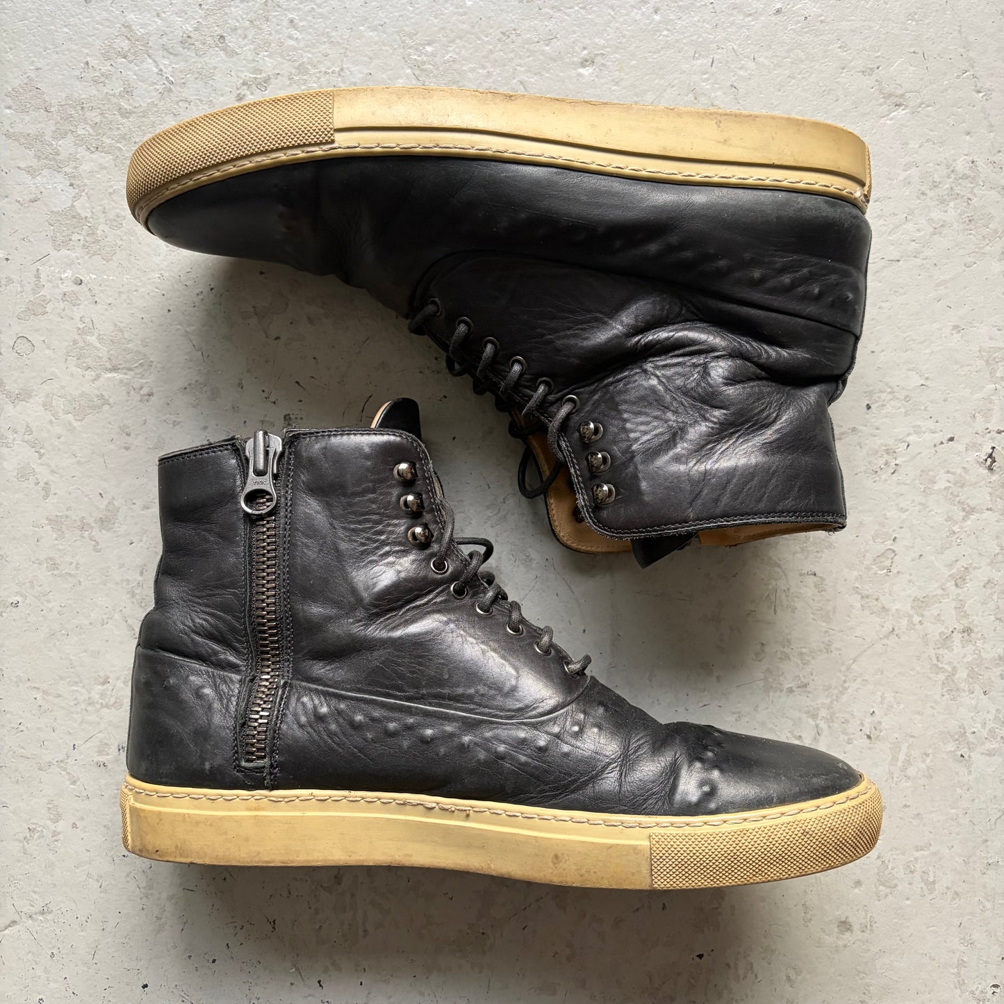 Alexander McQueen Vacuum Sneakers (40)