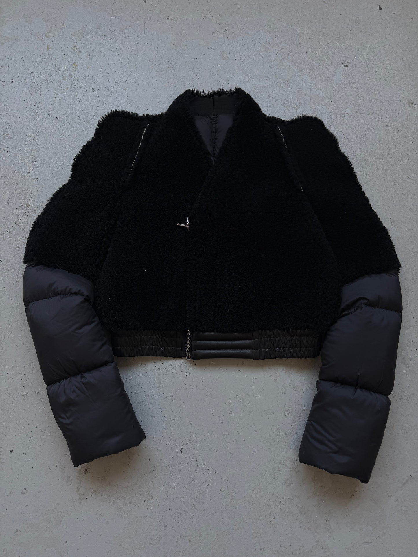 Rick Owens FW19 LARRY Runway Cropped Zionic Shearling Down Jacket (44)