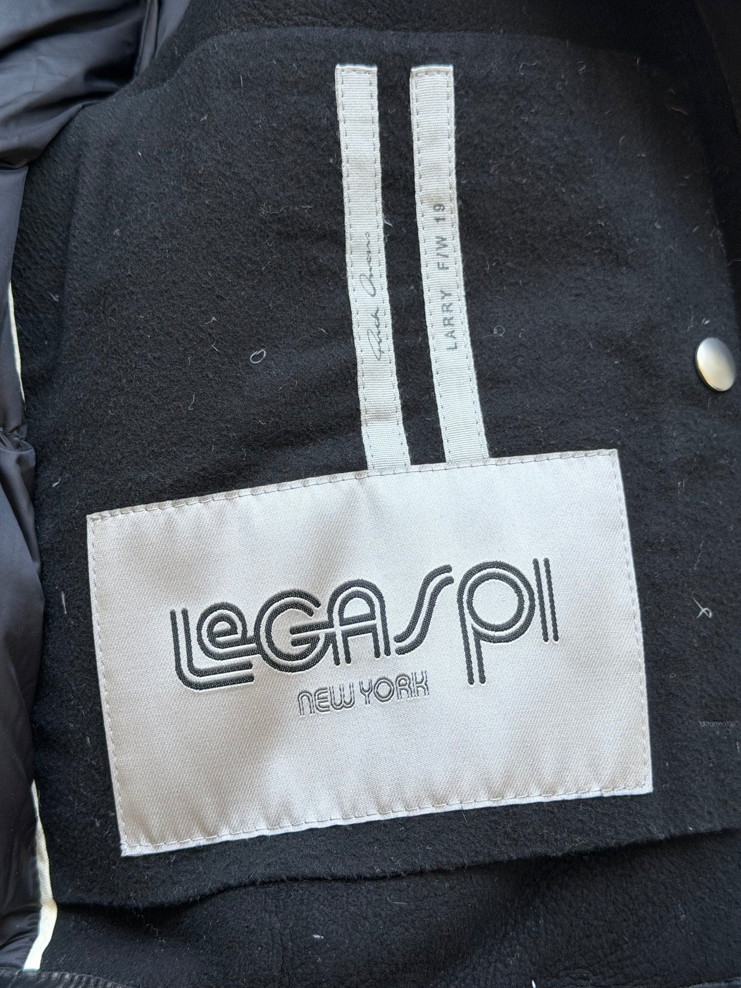 Rick Owens FW19 LARRY Runway Cropped Zionic Shearling Down Jacket (44)