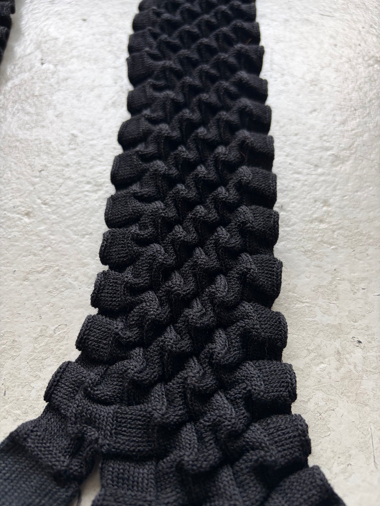 Issey Miyake Pleated Gloves (OS)