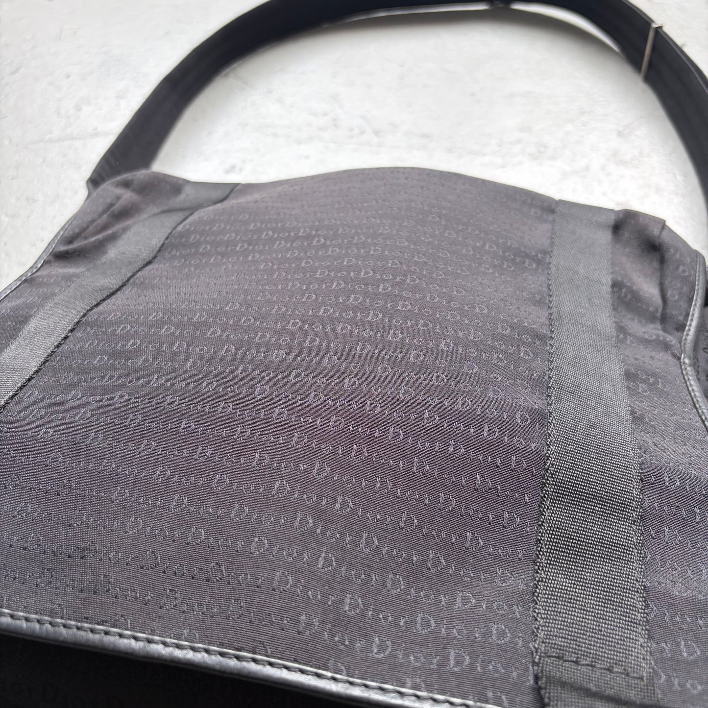 Dior Homme AW06 "These Grey Days' Messenger Bag (OS)
