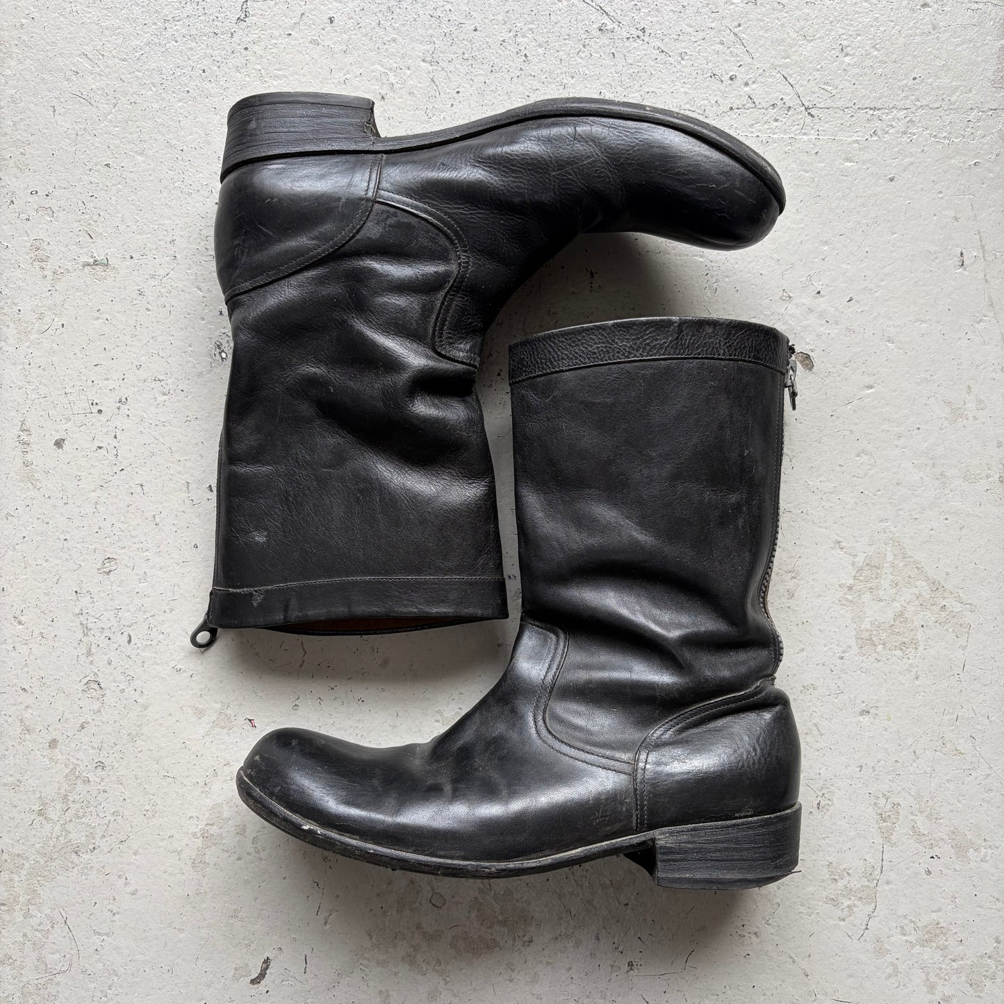 Attatchment Calfskin Back Zip Black Boots (10)