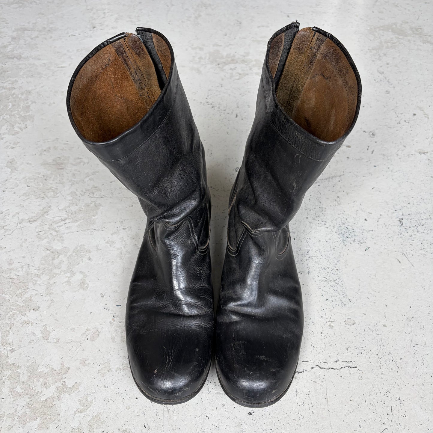 Attatchment Calfskin Back Zip Black Boots (10)