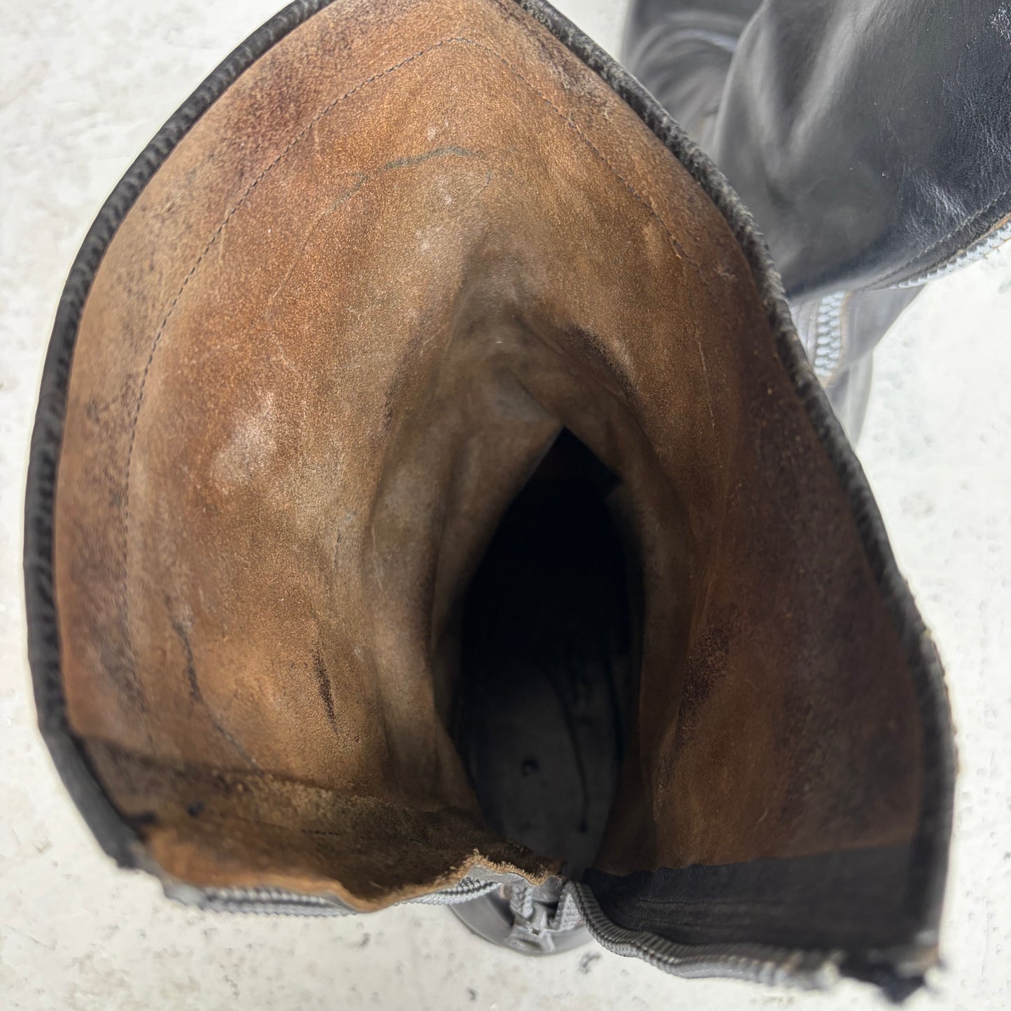 Attatchment Calfskin Back Zip Black Boots (10)