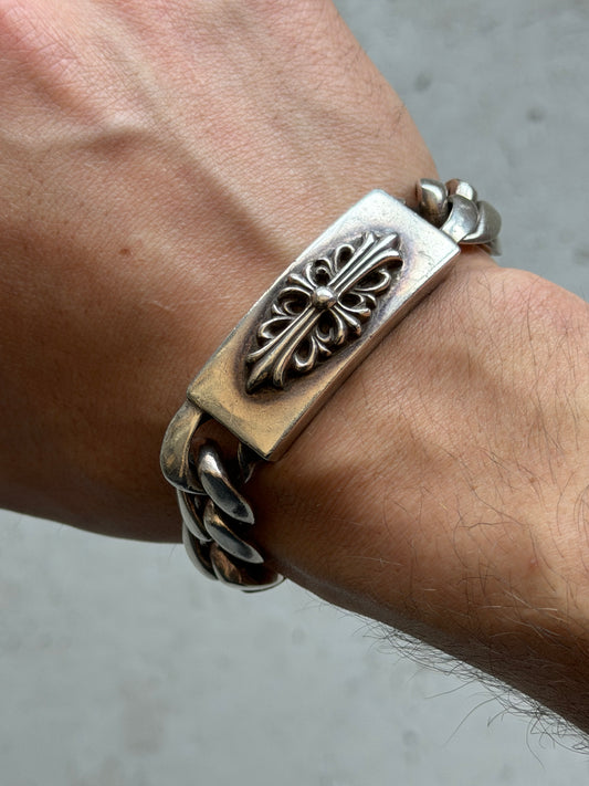Chrome Hearts Floral Cross ID Lobster Claw Bracelet (OS)