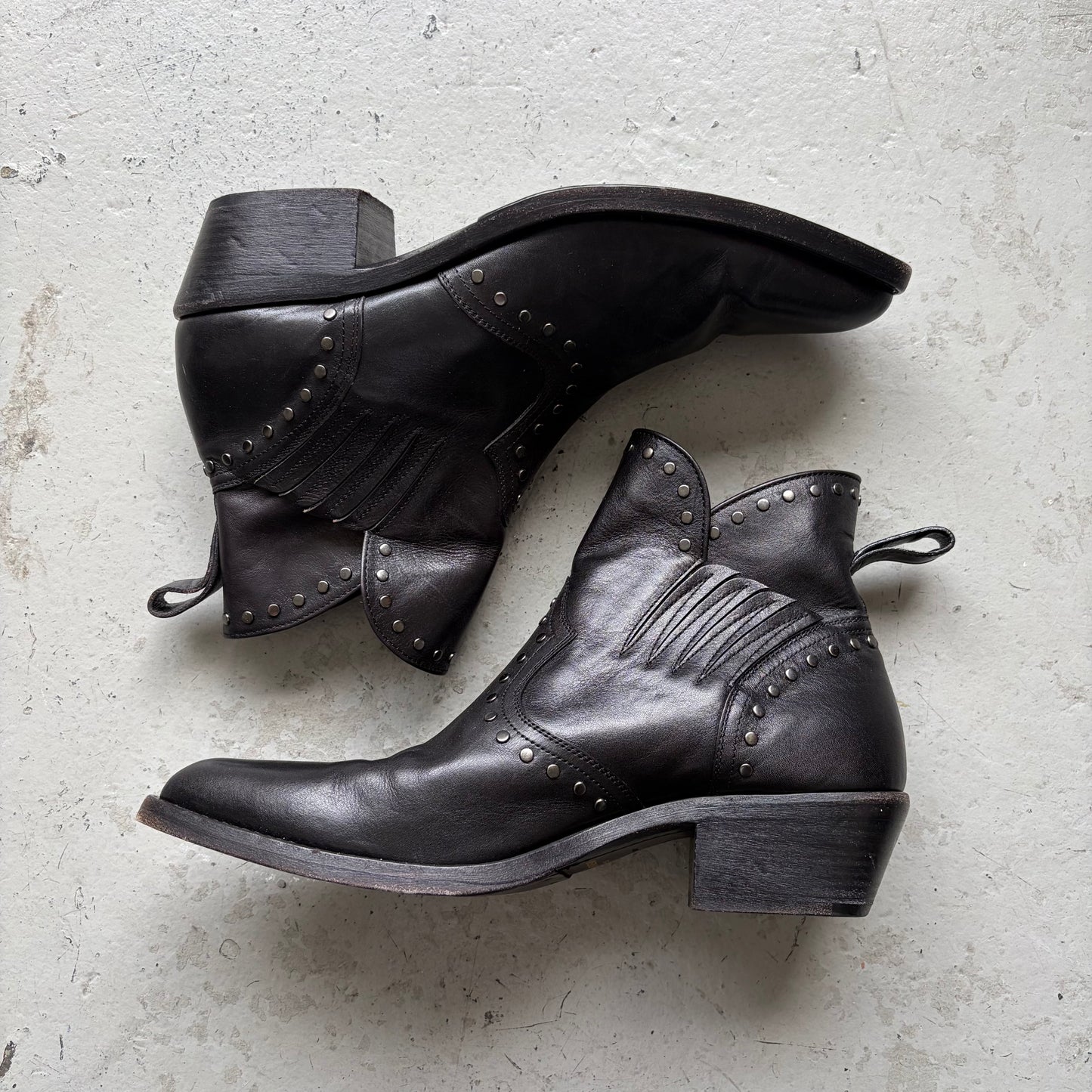 Saint Laurent Paris Dakota Studded Boots (42)