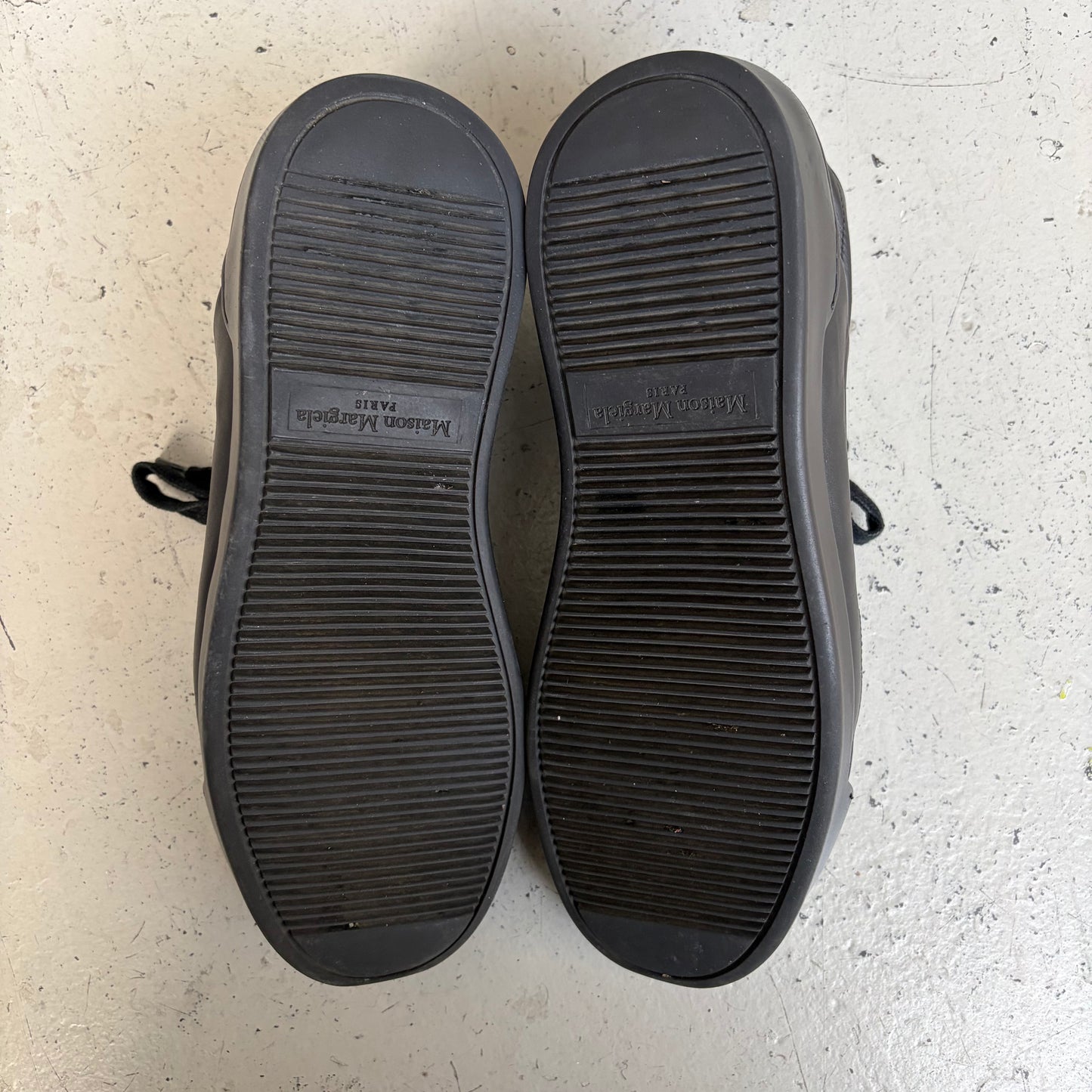 Maison Margiela 22 FS 540 Low Top Sneakers (42)