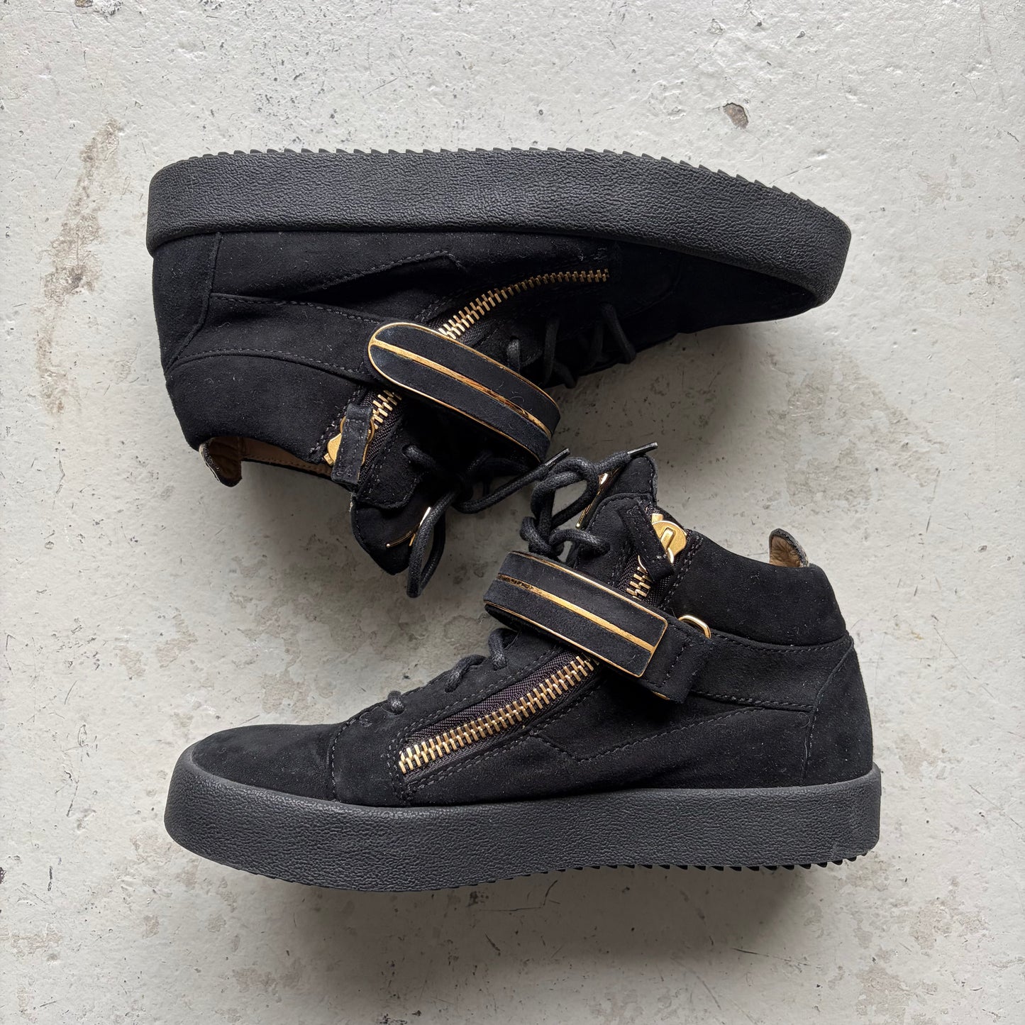 Giuseppe Zanotti Gold Edge Strap Sneakers (40)