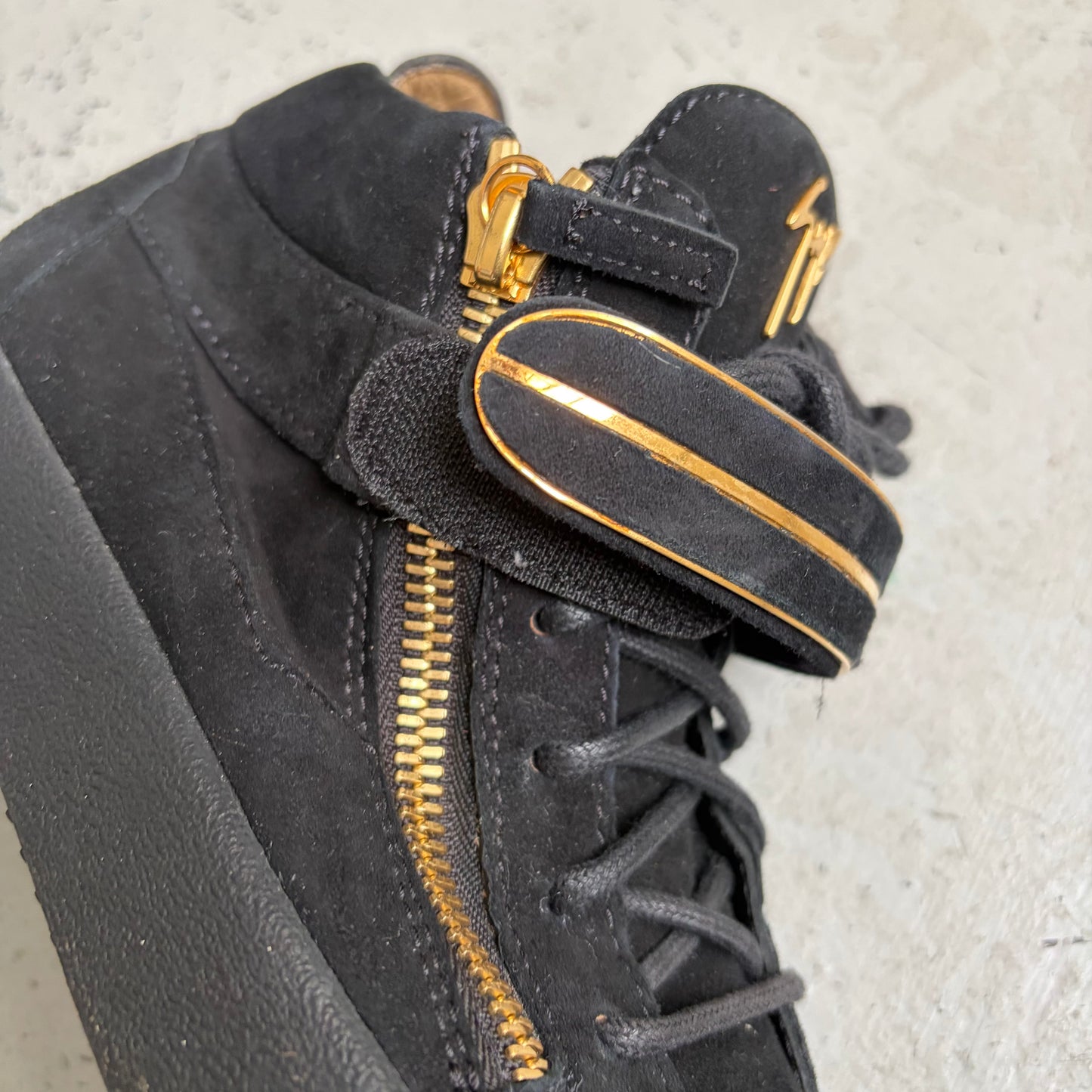 Giuseppe Zanotti Gold Edge Strap Sneakers (40)