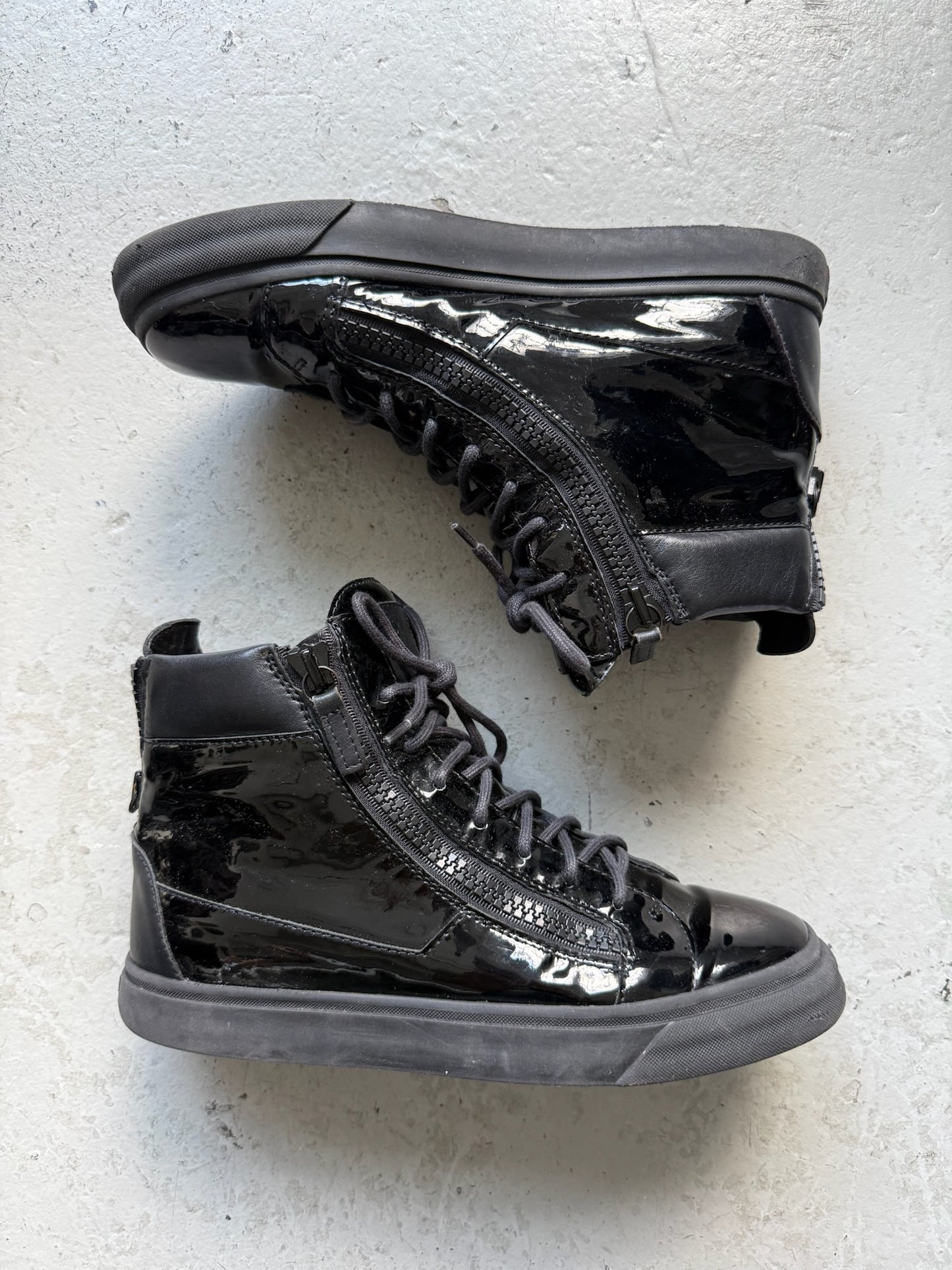Giuseppe Black Patent Leather Sneakers (41)