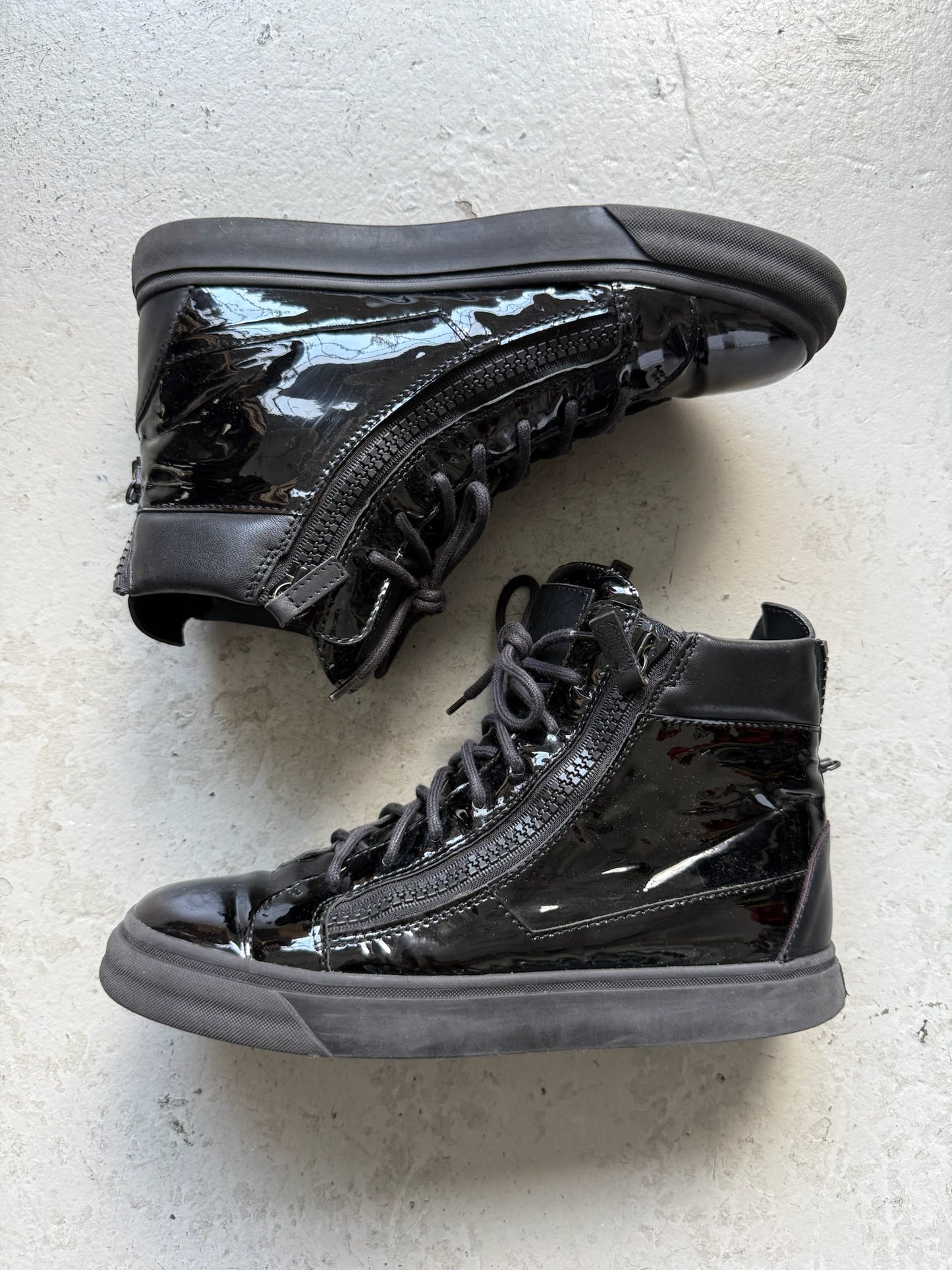 Giuseppe Black Patent Leather Sneakers (41)