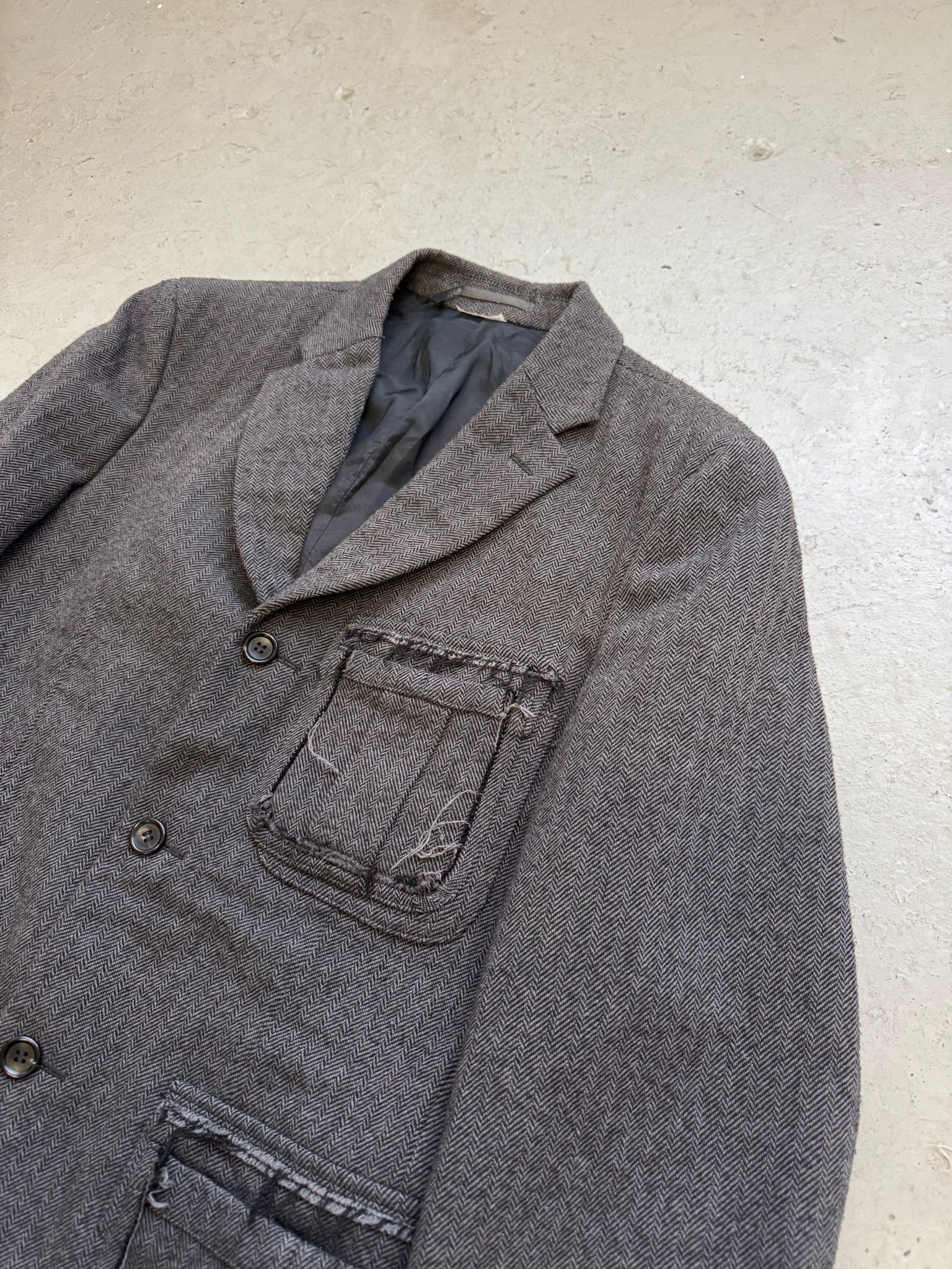 COMME des GARÇONS グレー スーツ S 【傷があり要修理】 COMME des GARÇONS グレー スーツ S 【傷があり要修理】 COMME des