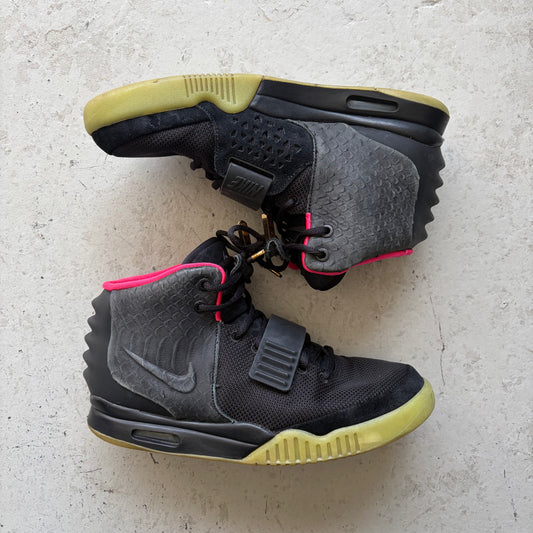 Nike Air Yeezy 2 Solar Red Sneakers (10)