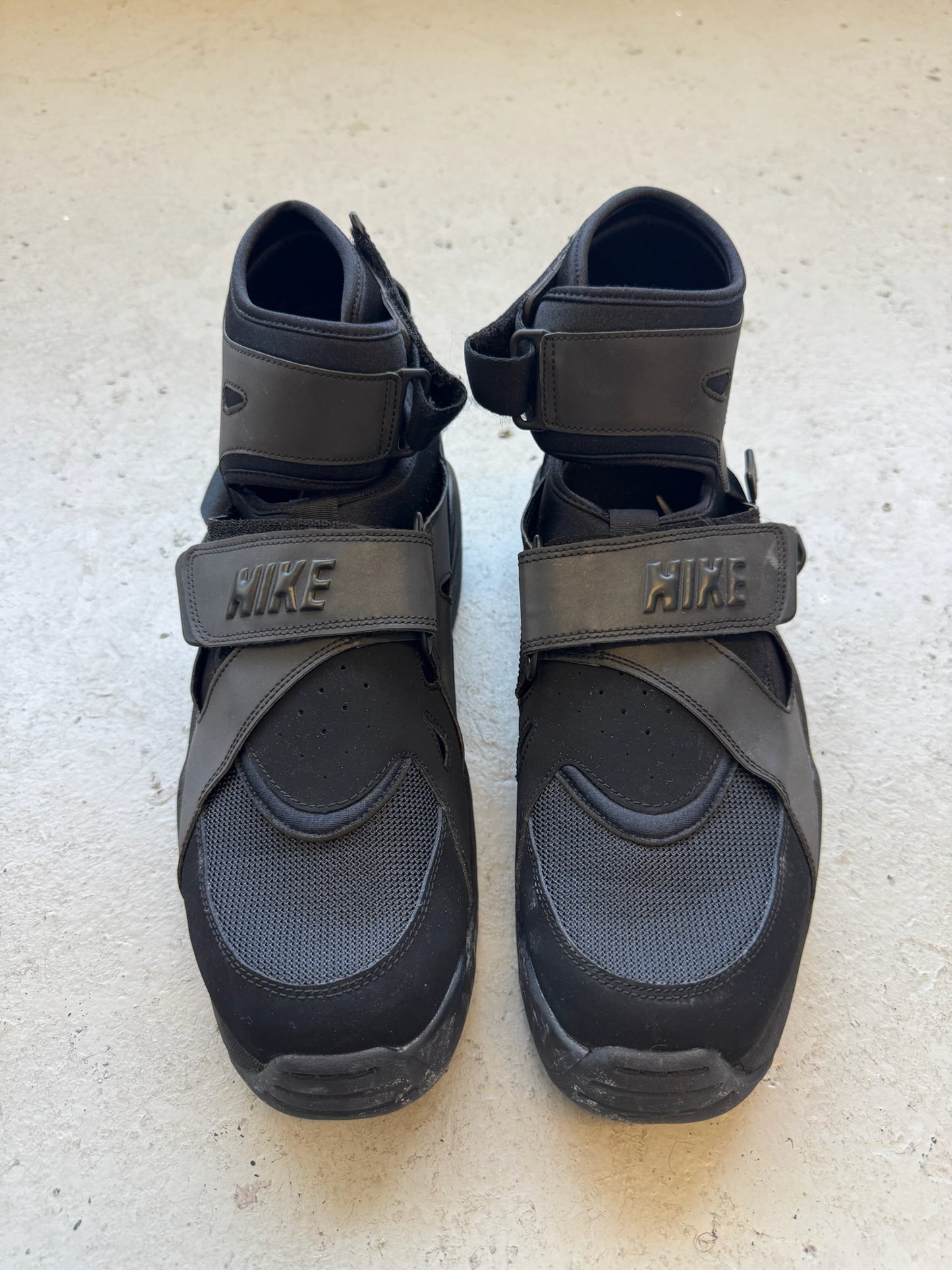 Comme Des Garcons x Nike Carnivore Sneakers (12)