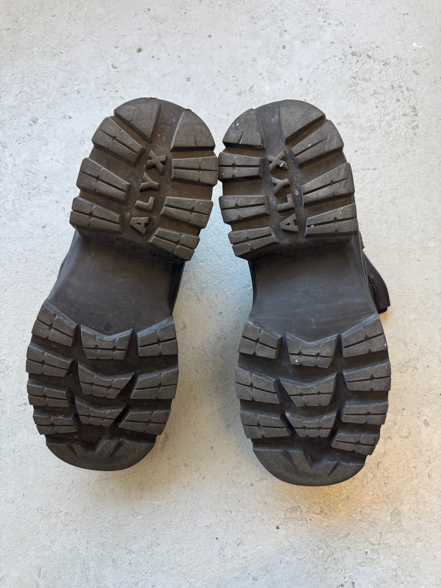 1017 Alyx 9SM Low Top Work Boot (45)