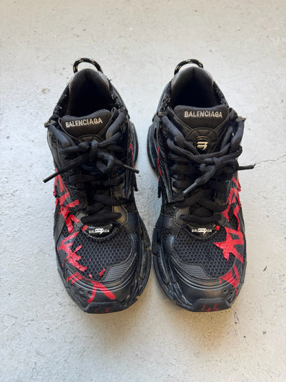 Balenciaga Graffiti Runner (45)