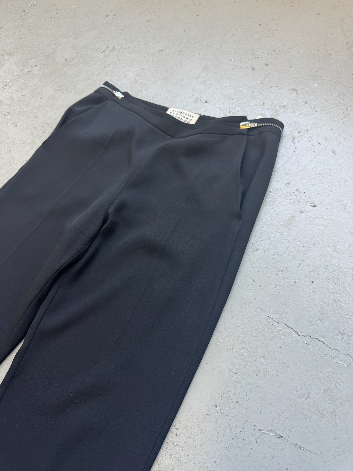 Maison Margiela Black Adjustable Trousers (40)