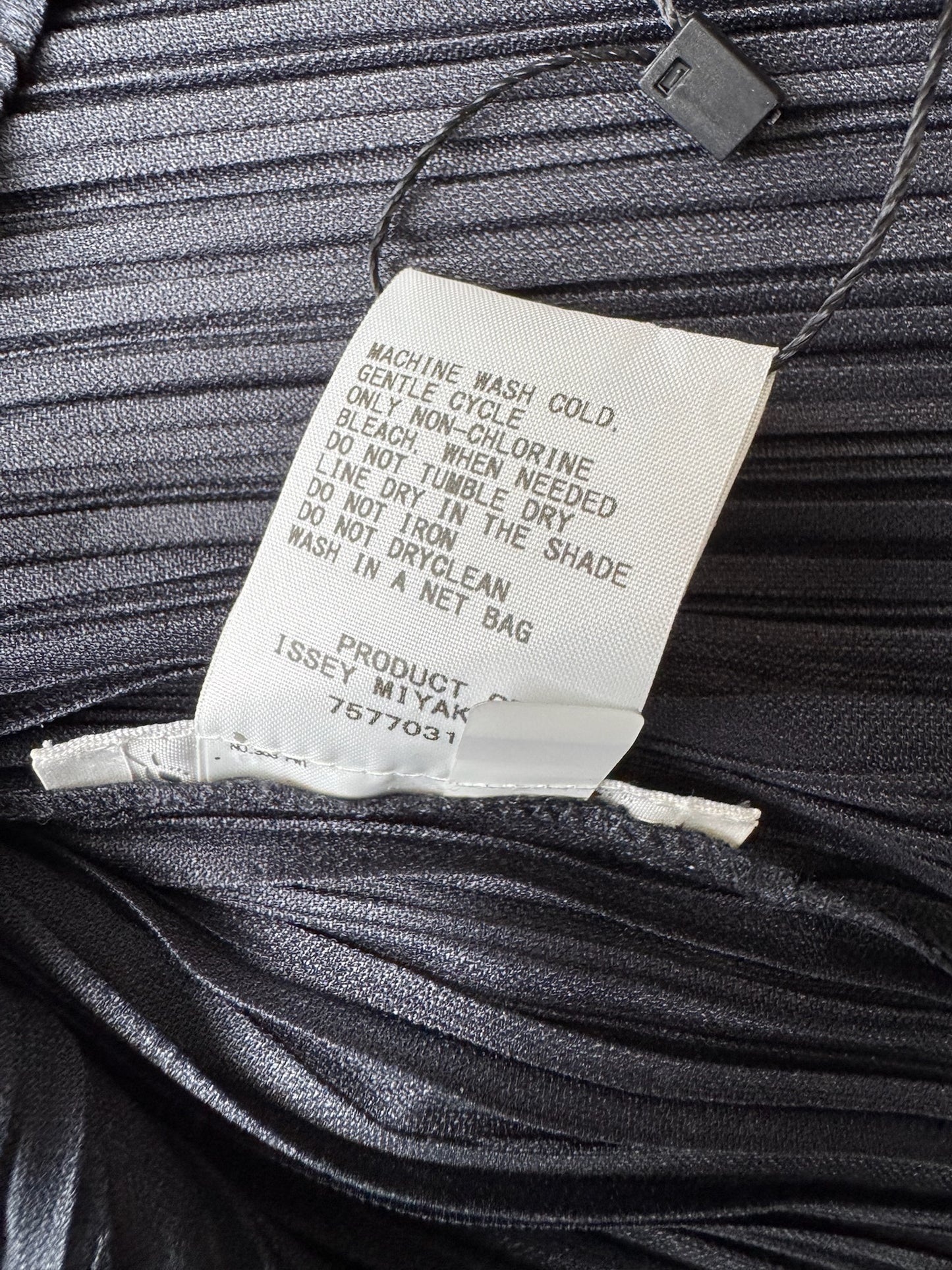 Issey Miyake Blue Shirt (4)