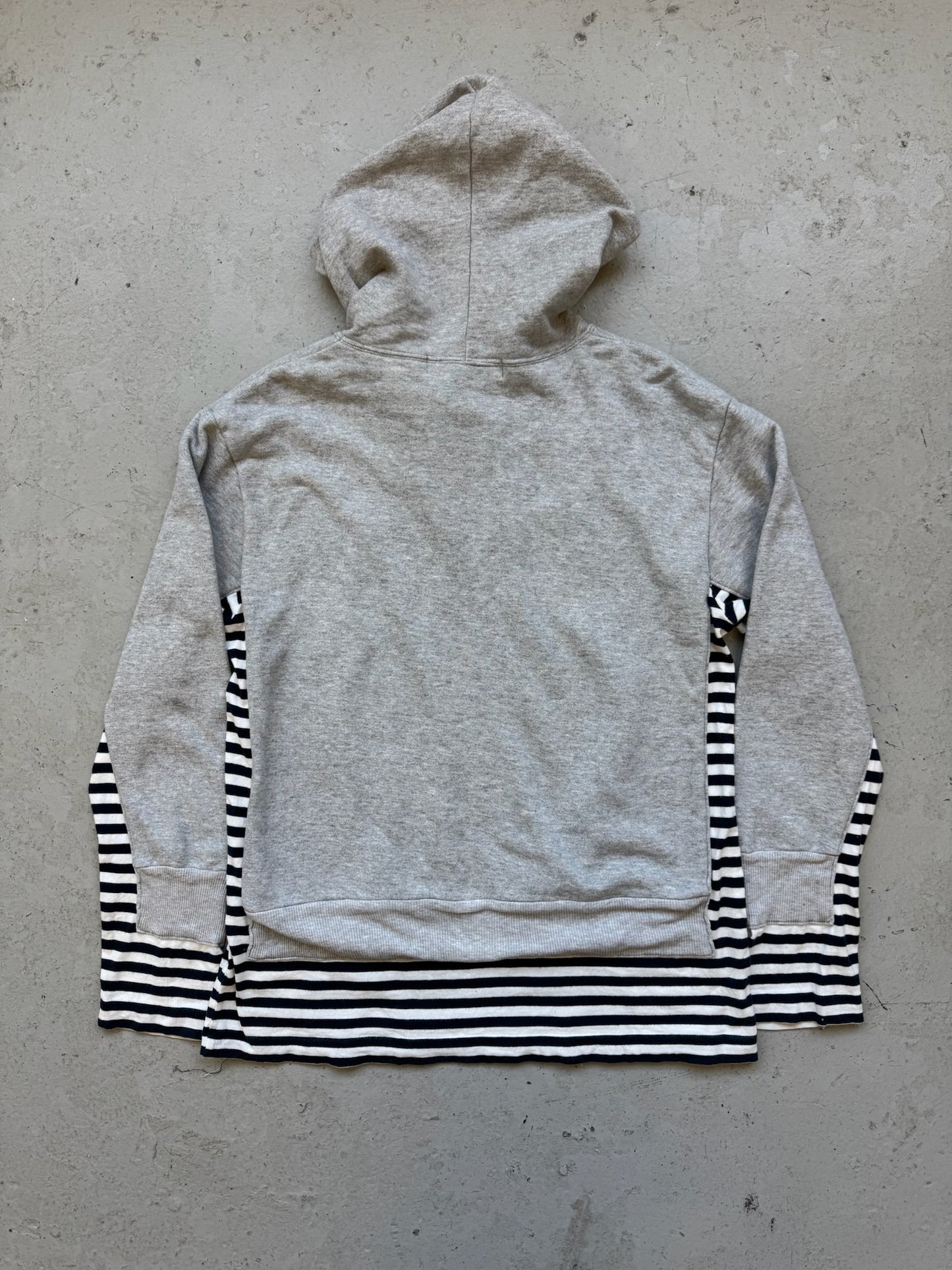 Comme Des Garcons Good Design Shop Grey/Striped Hoodie (L)