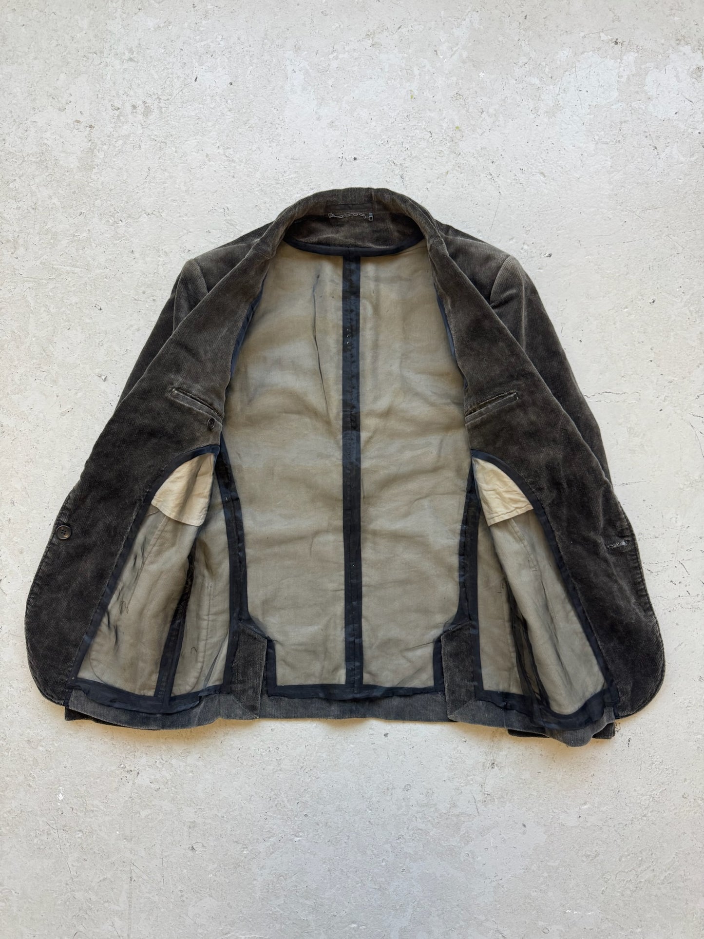 The Viridi Anne Cordoroy Blazer (48)