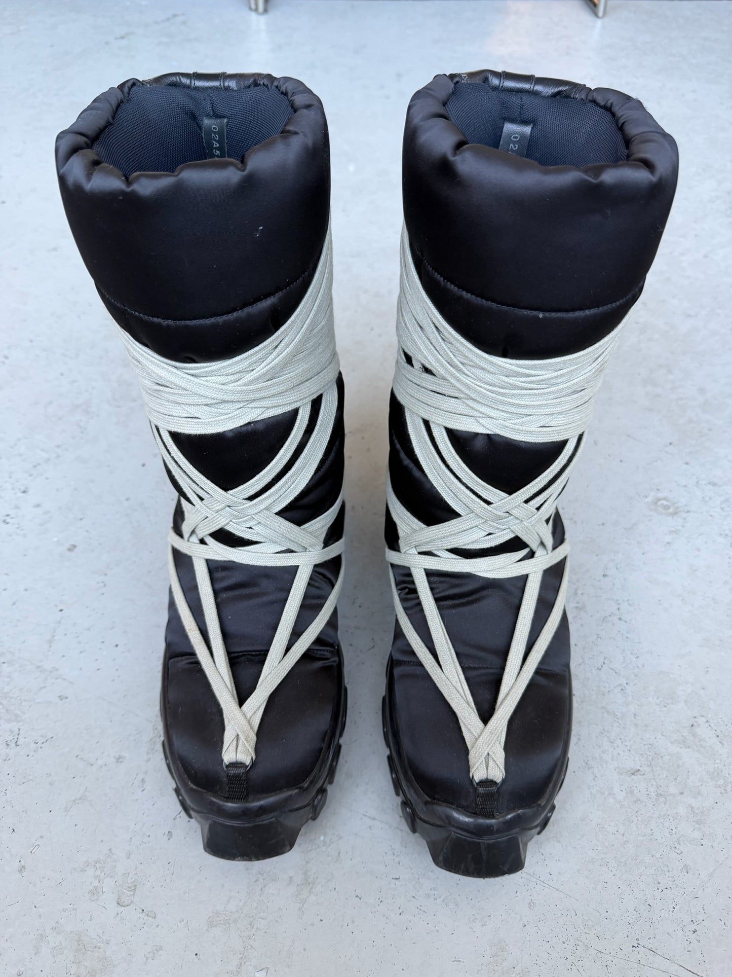 Rick Owens Megalace Lunar Boots (40)