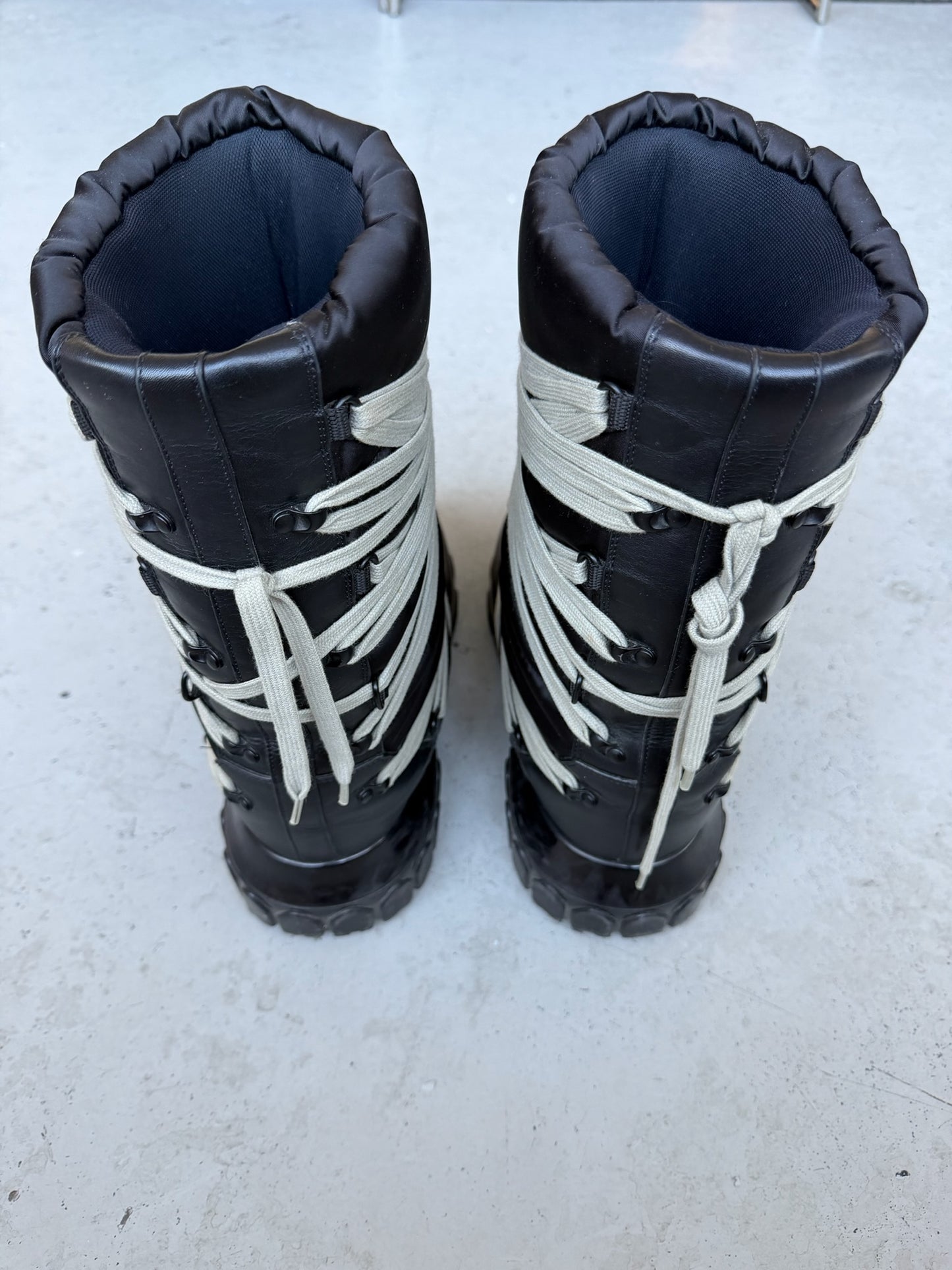 Rick Owens Megalace Lunar Boots (40)