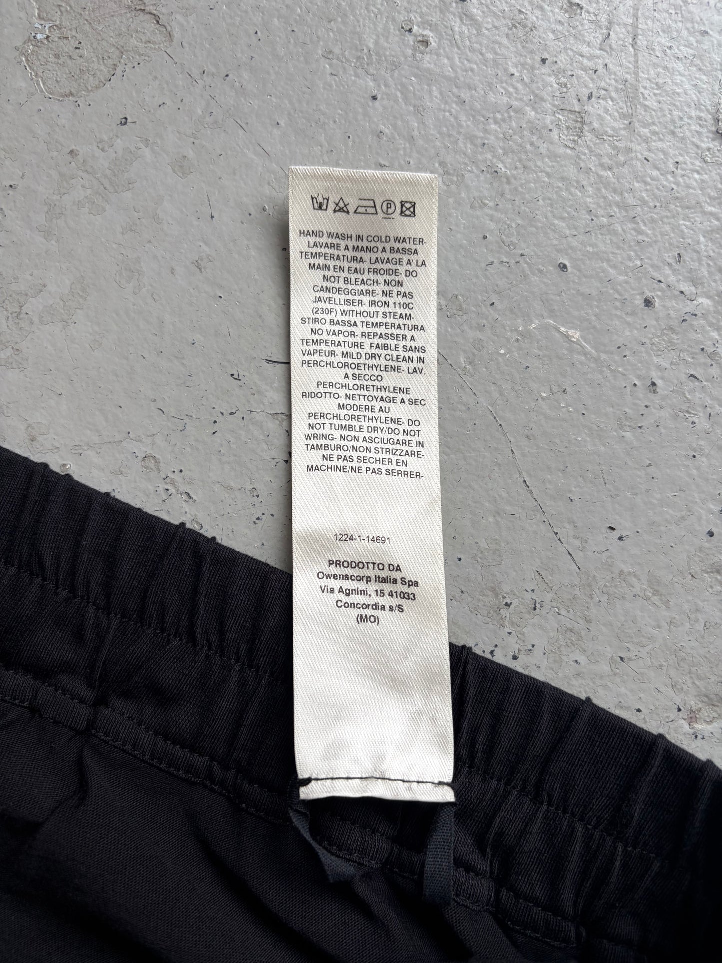 Rick Owens DRKSHDW Black Cargo Cotton Shorts (S)