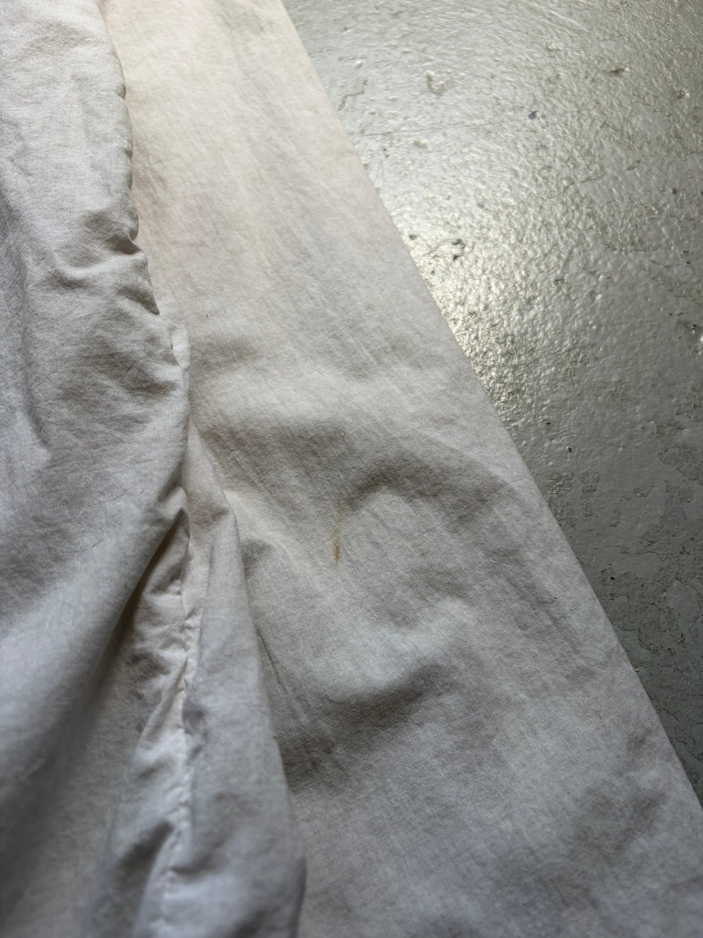 Umitual White Button Up Shirt (L)
