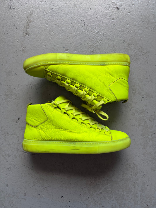 Balenciaga Neon Arenas (41)