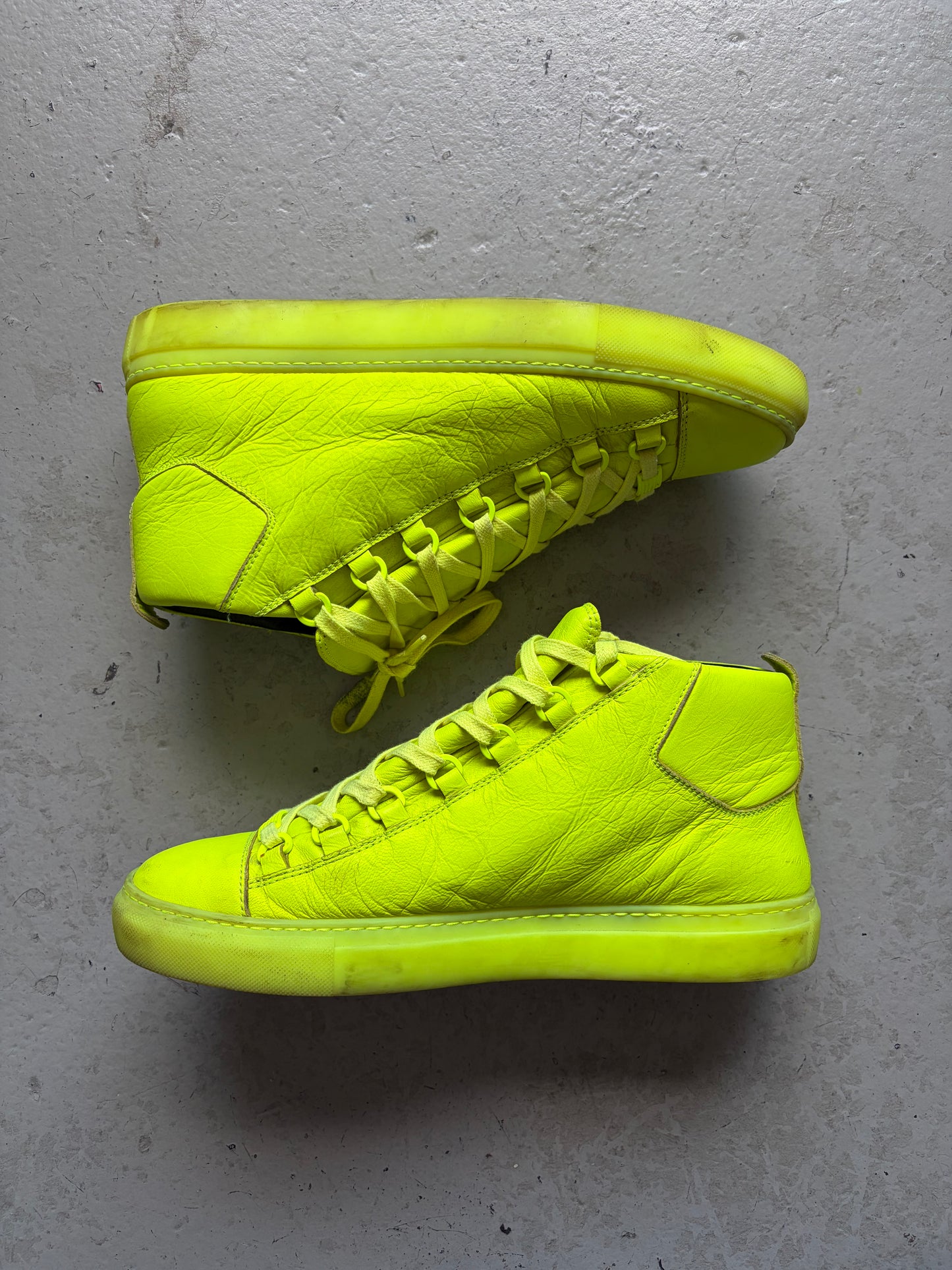 Balenciaga Neon Arenas (41)